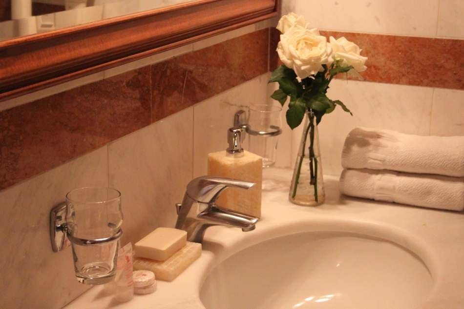 Achillion Hotel Athens