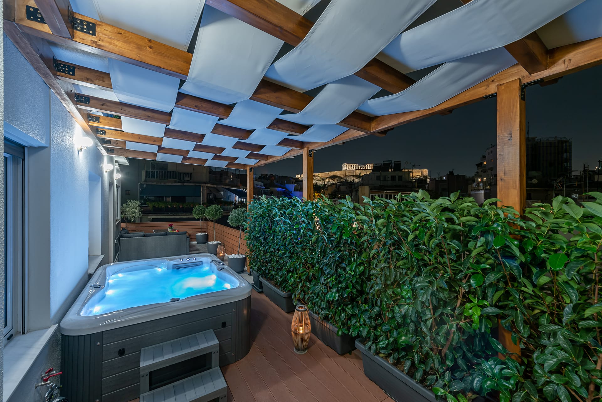 Acropolis Divine Apartments