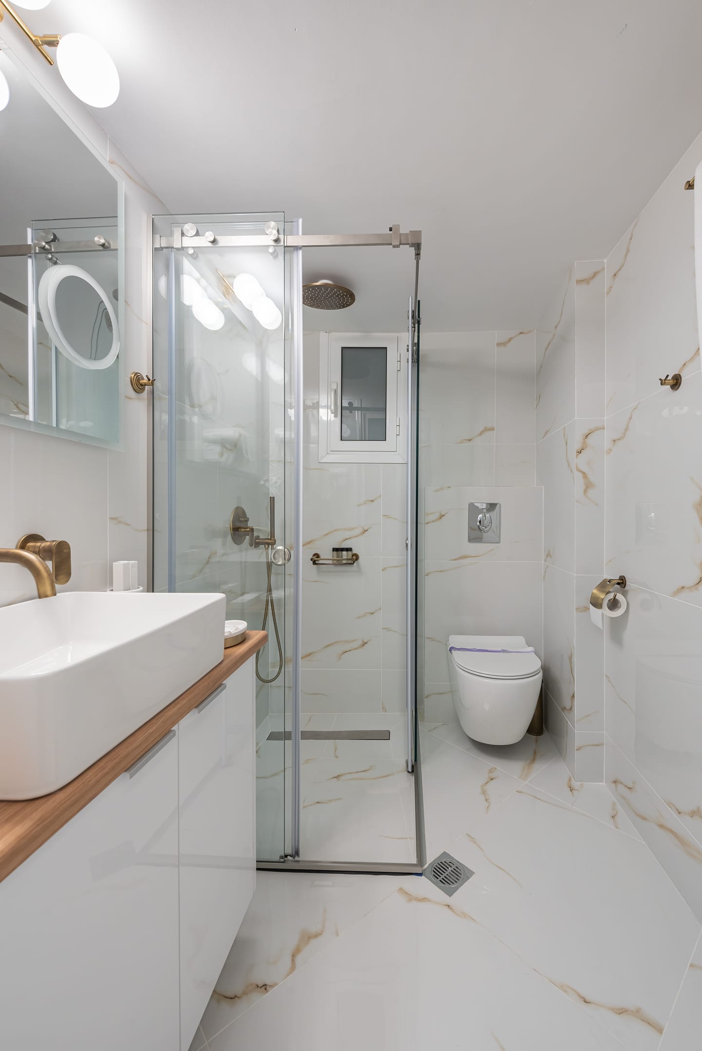 Acropolis Divine Apartments