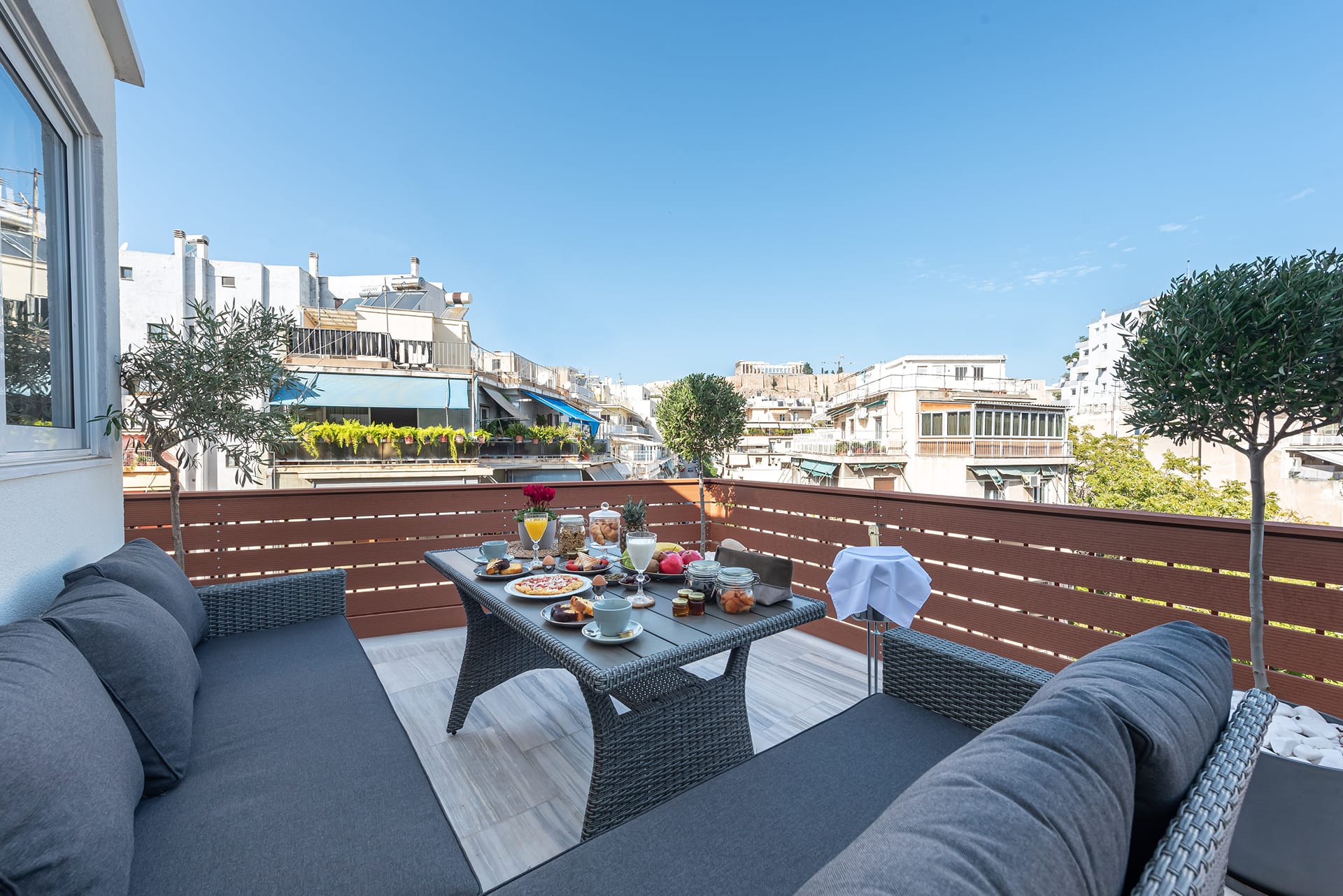 Acropolis Divine Apartments