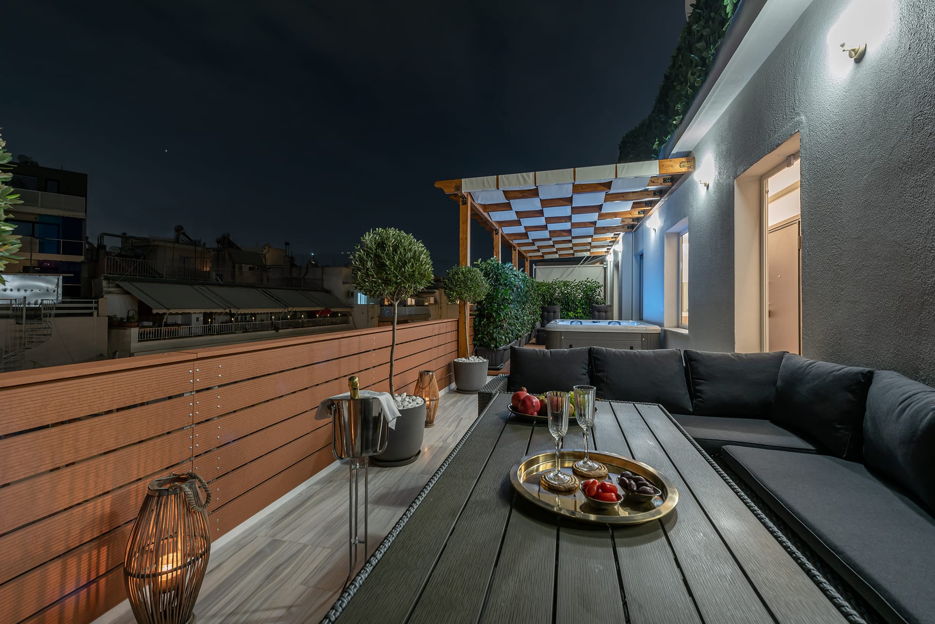Acropolis Divine Apartments
