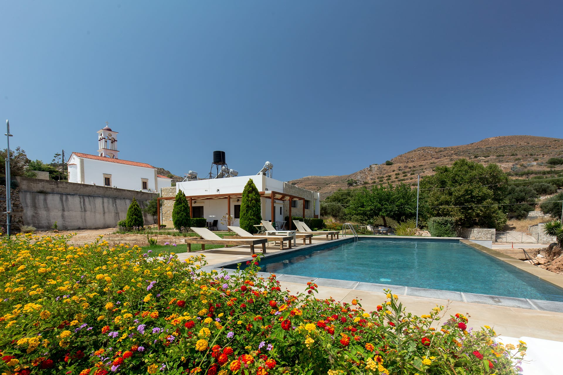 Agarathos Apartments Crete