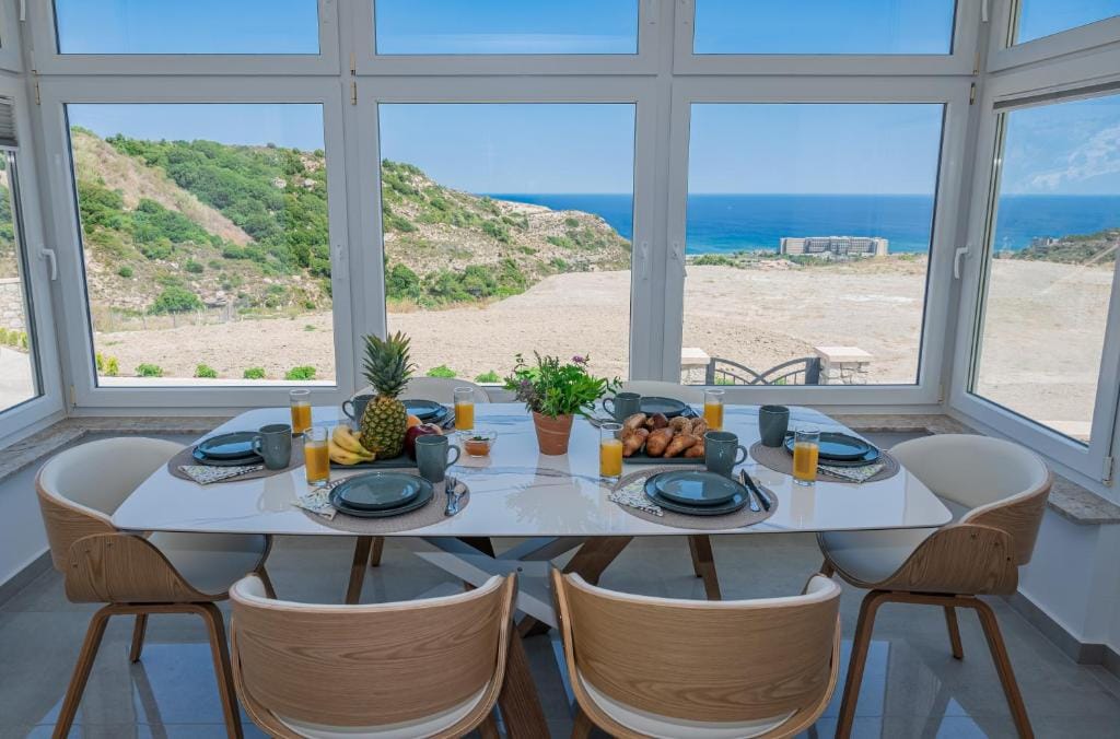 Agnanti Sea View Villa