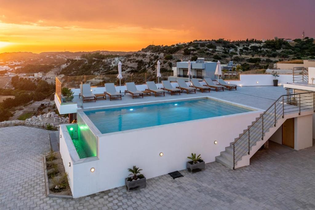 Agnanti Sea View Villa