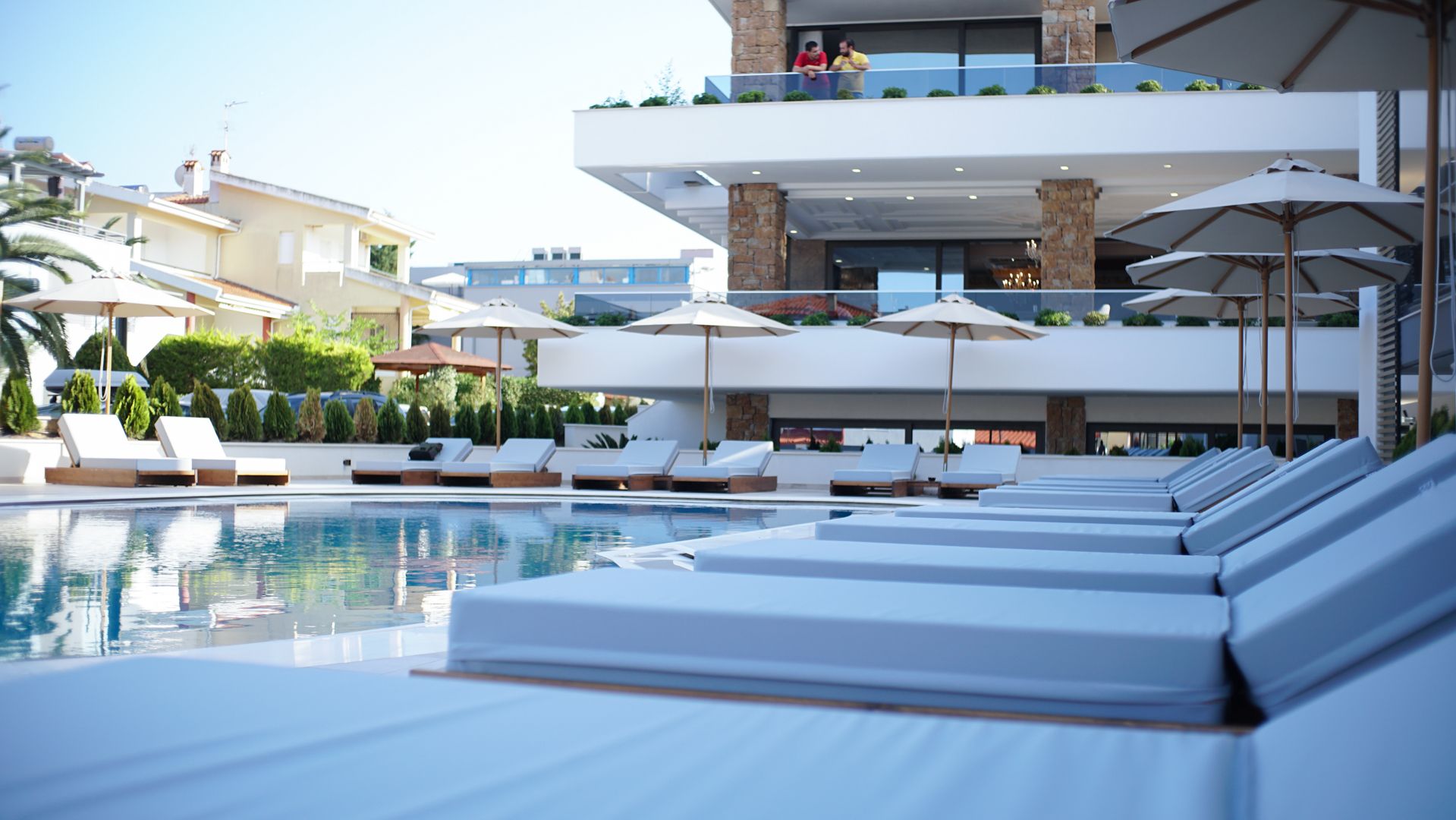 Agnes Deluxe Hotel