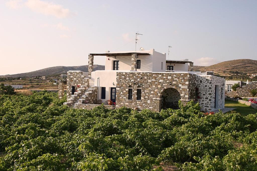 Agrabeli Paros