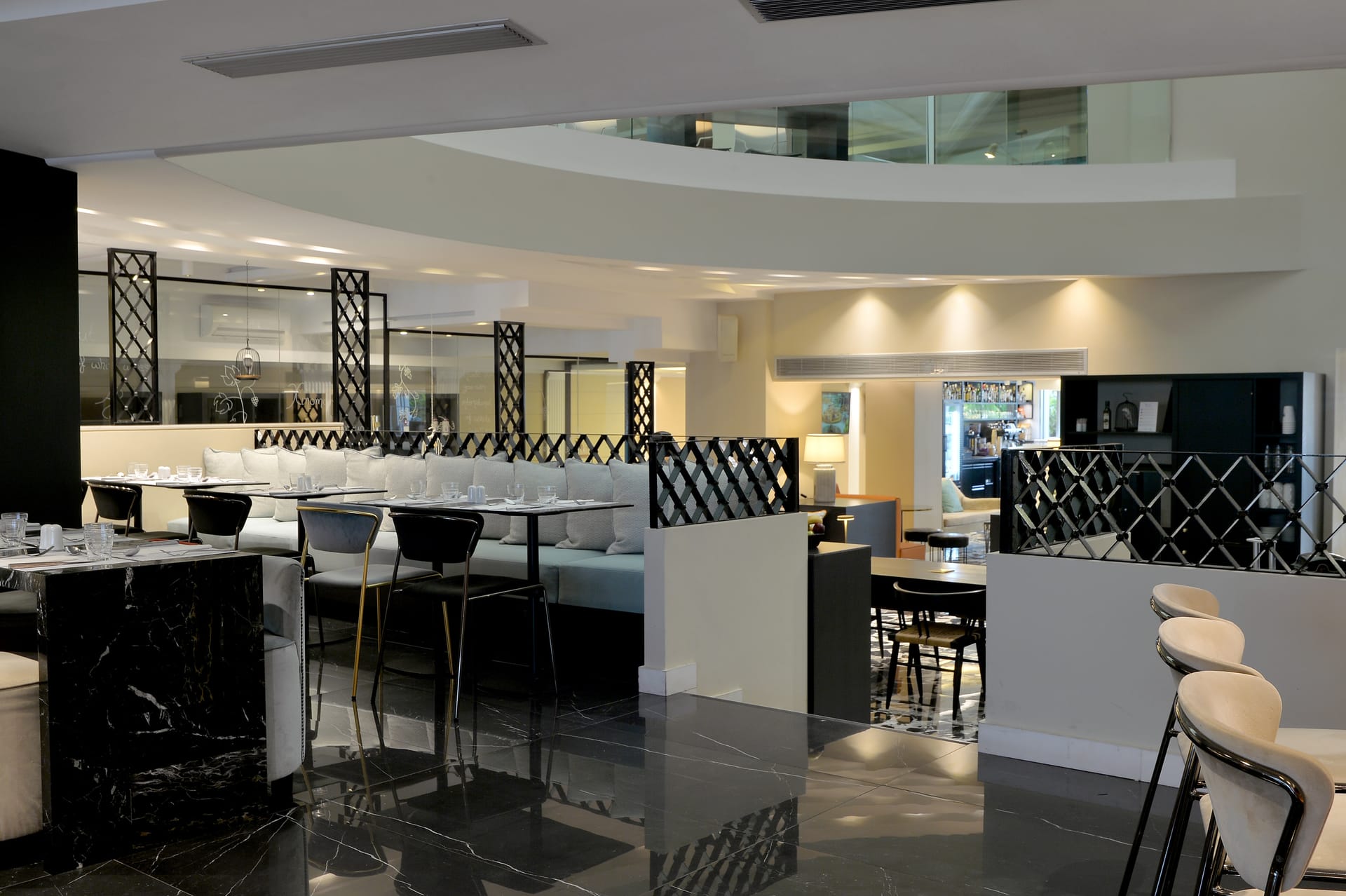 Airotel Stratos Vassilikos Hotel