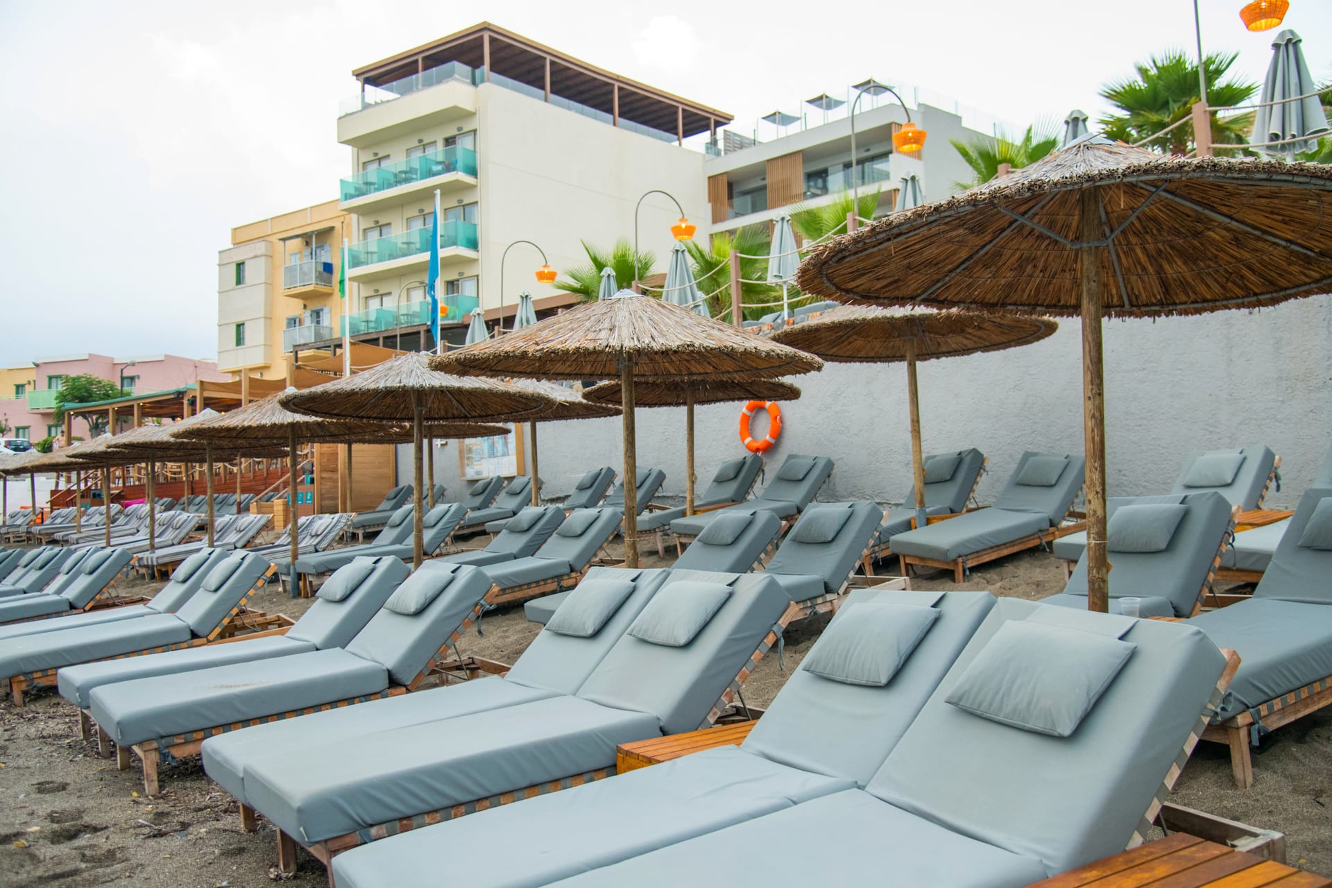 AKASHA Beach Hotel & Spa
