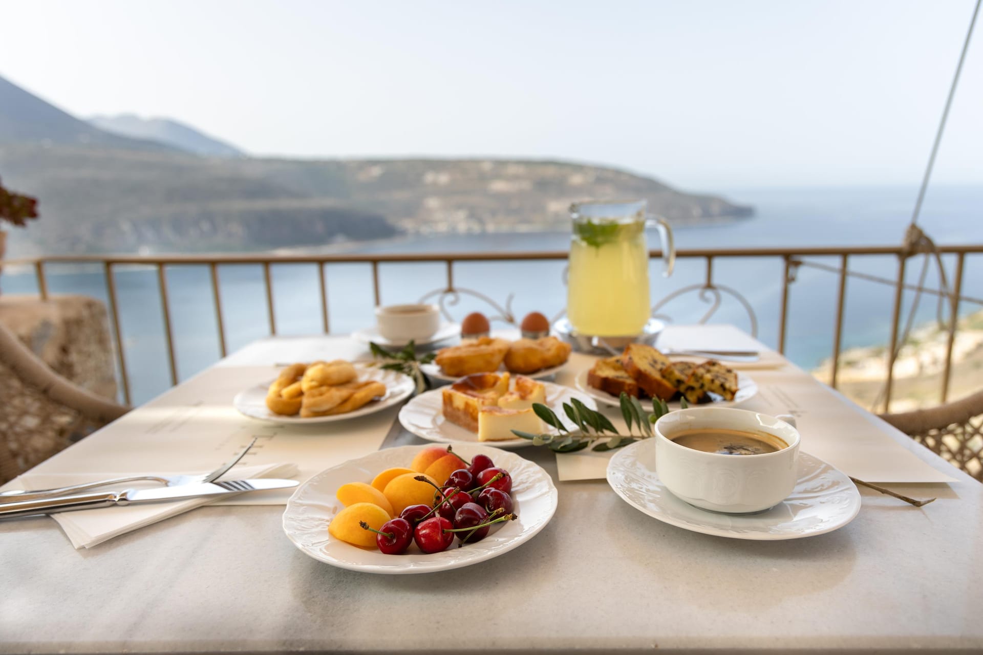Akrolithi Guesthouse