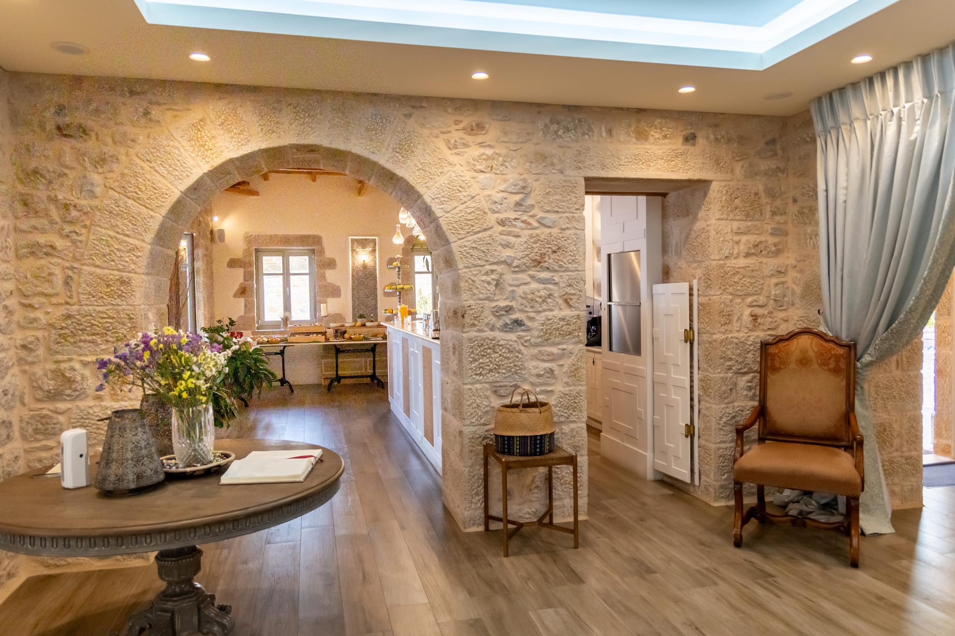 Akrolithi Guesthouse