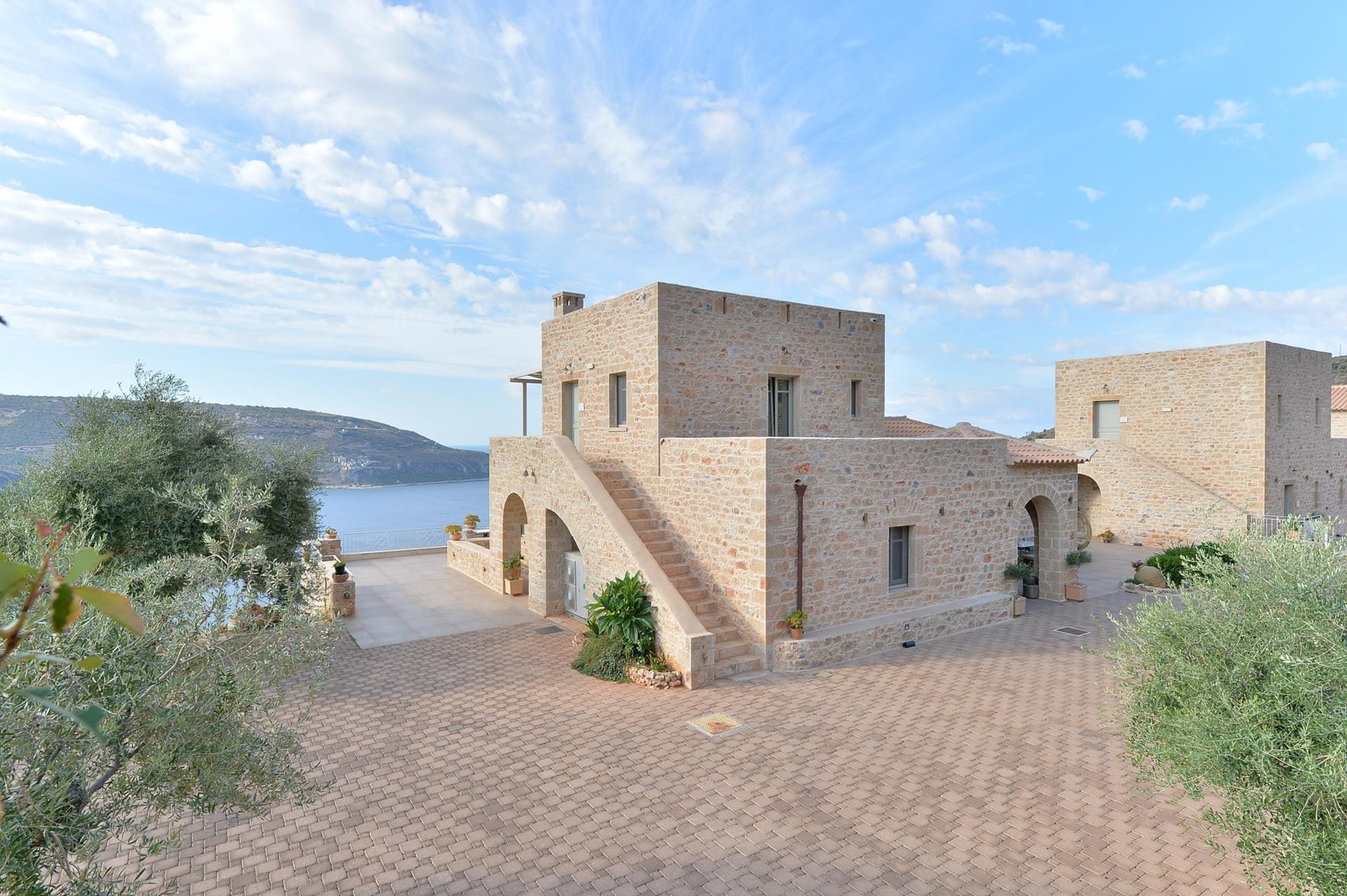 Akrolithi Boutique Hotel