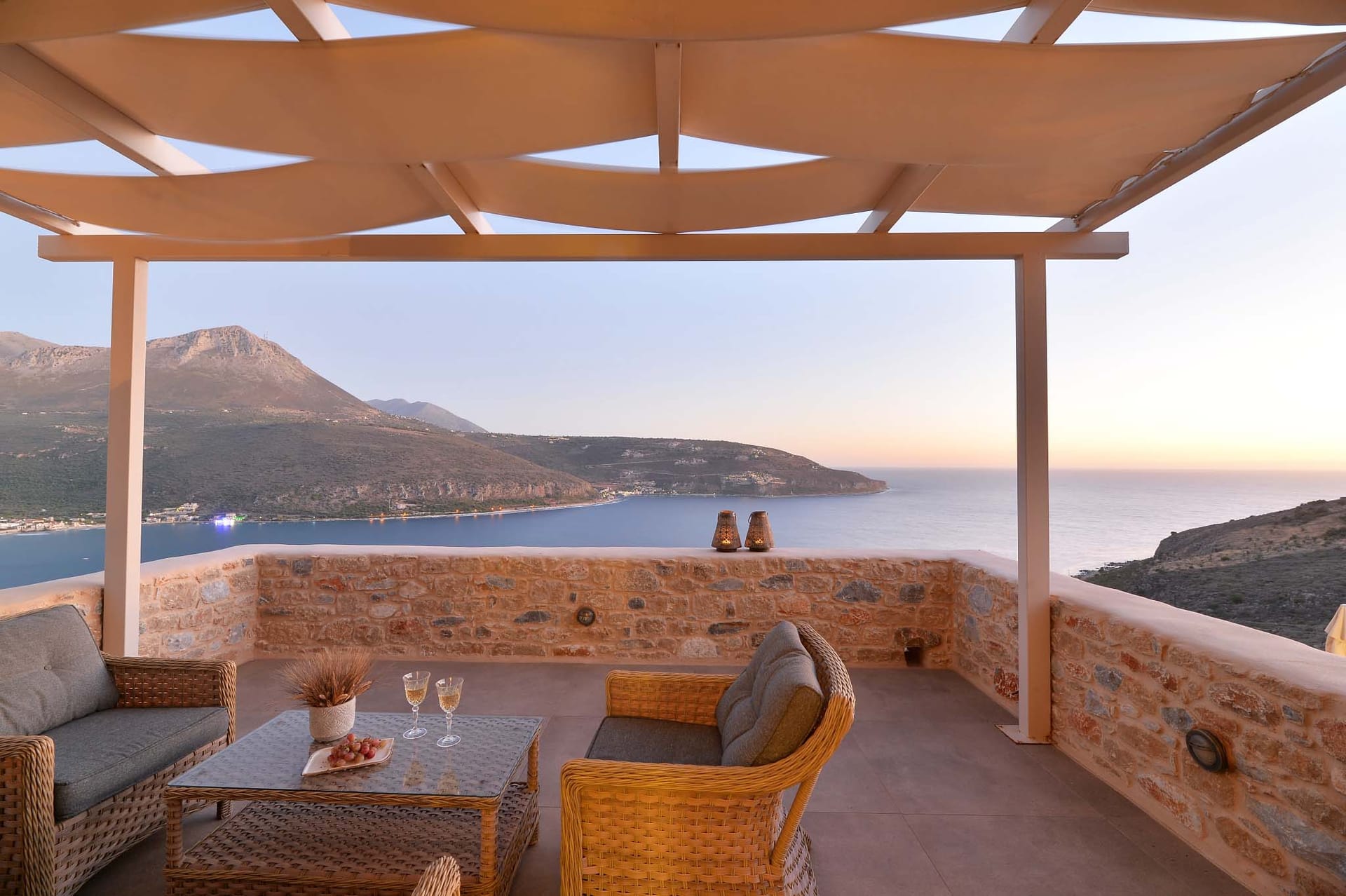 Akrolithi Boutique Hotel