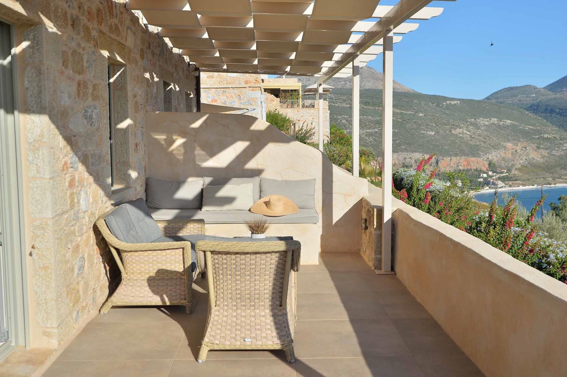 Akrolithi Boutique Hotel