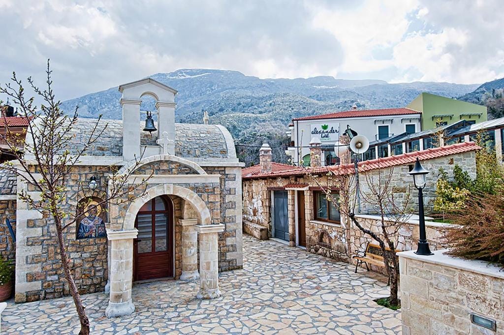 Alexander Mountain Resort