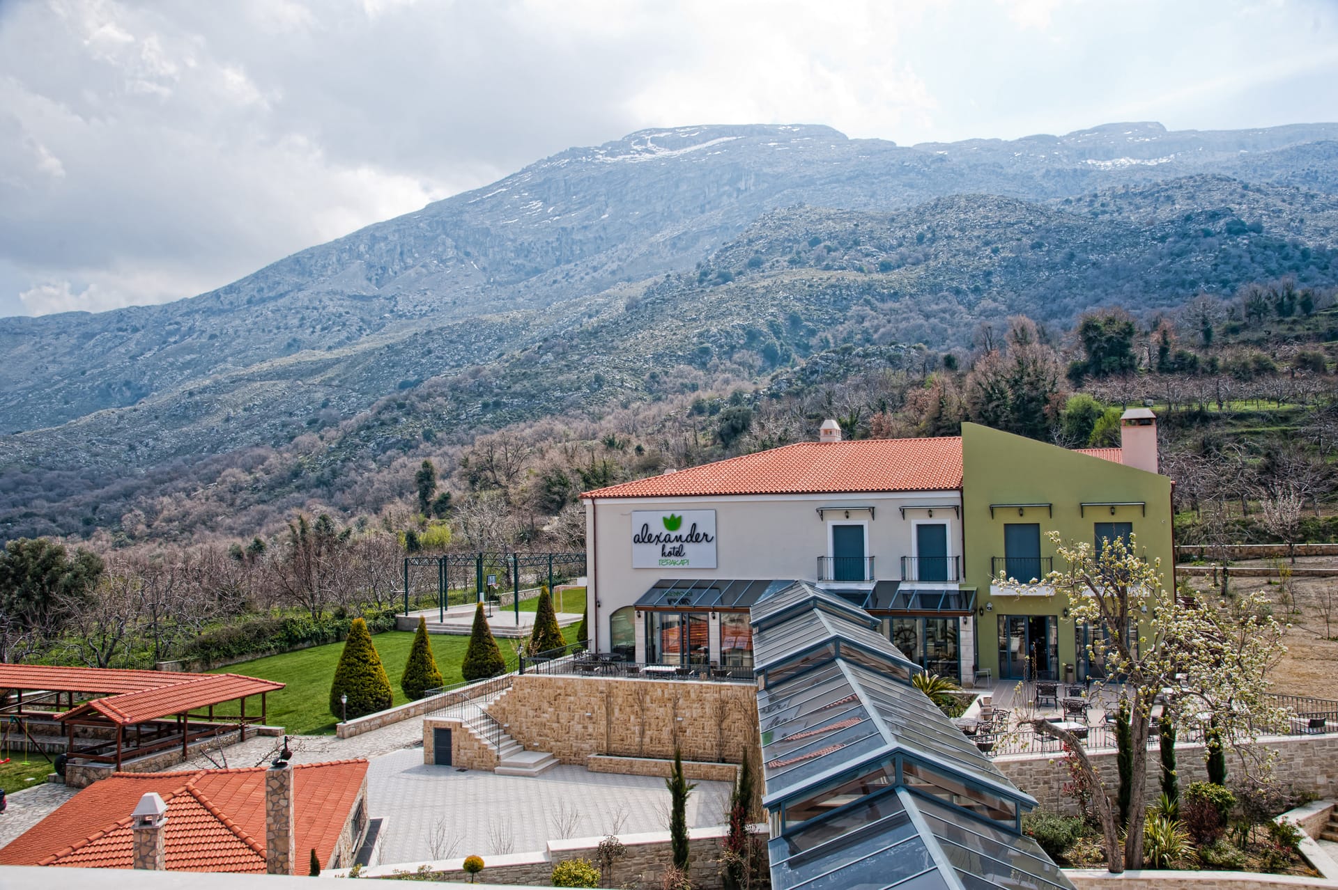 Alexander Mountain Resort