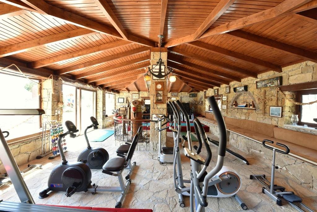 Alexander Mountain Resort
