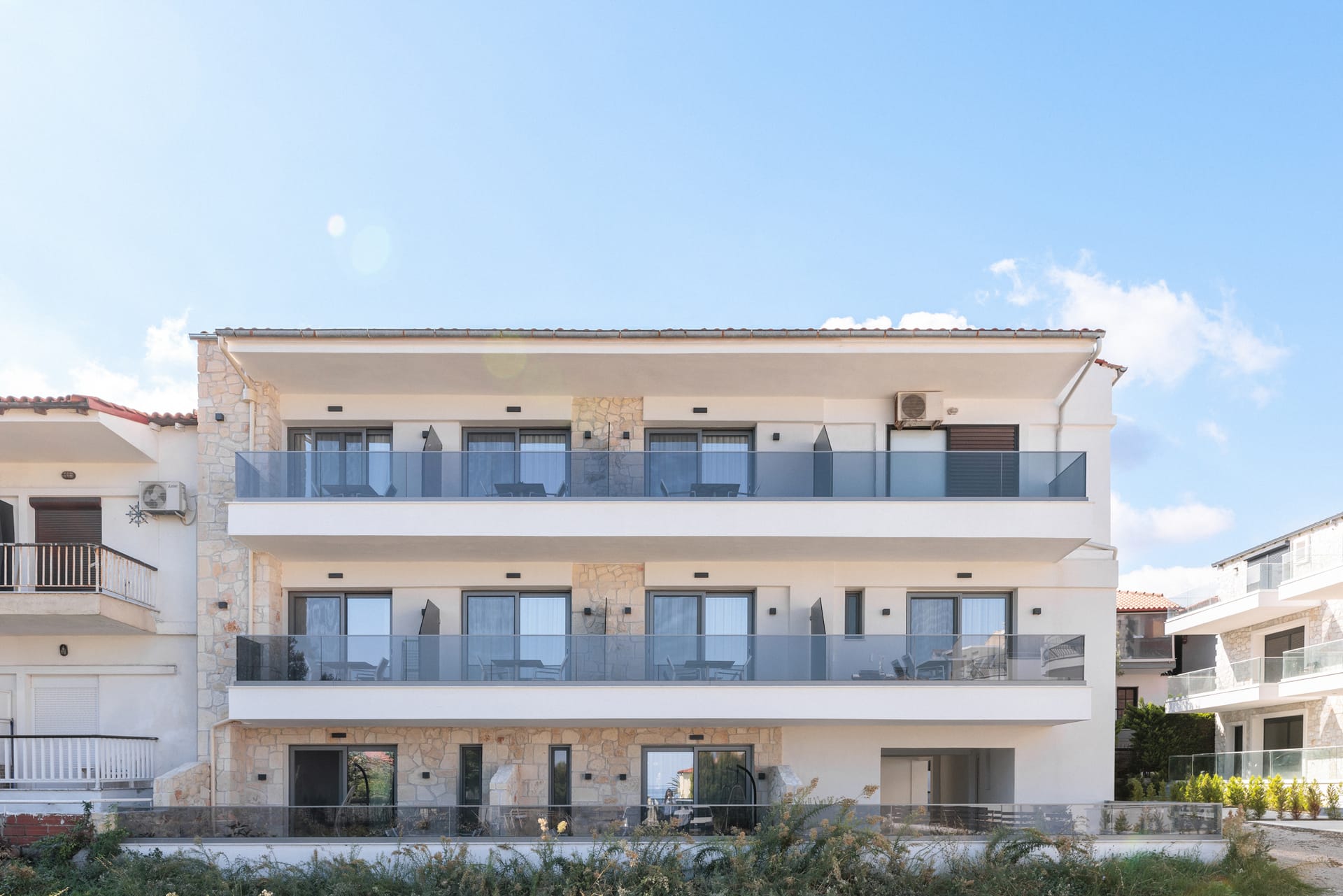 Amalthia Luxury Suites