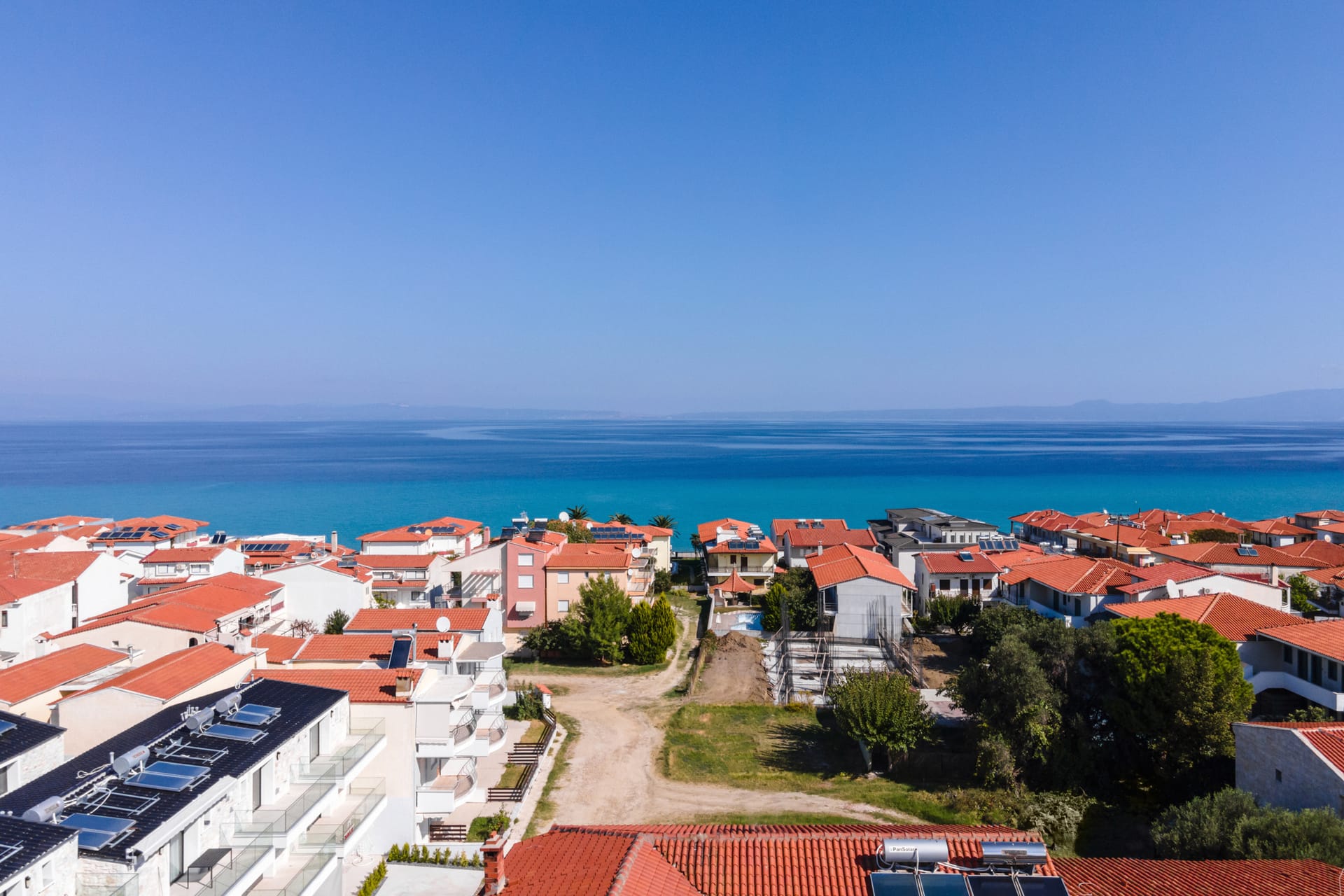 Amalthia Luxury Suites