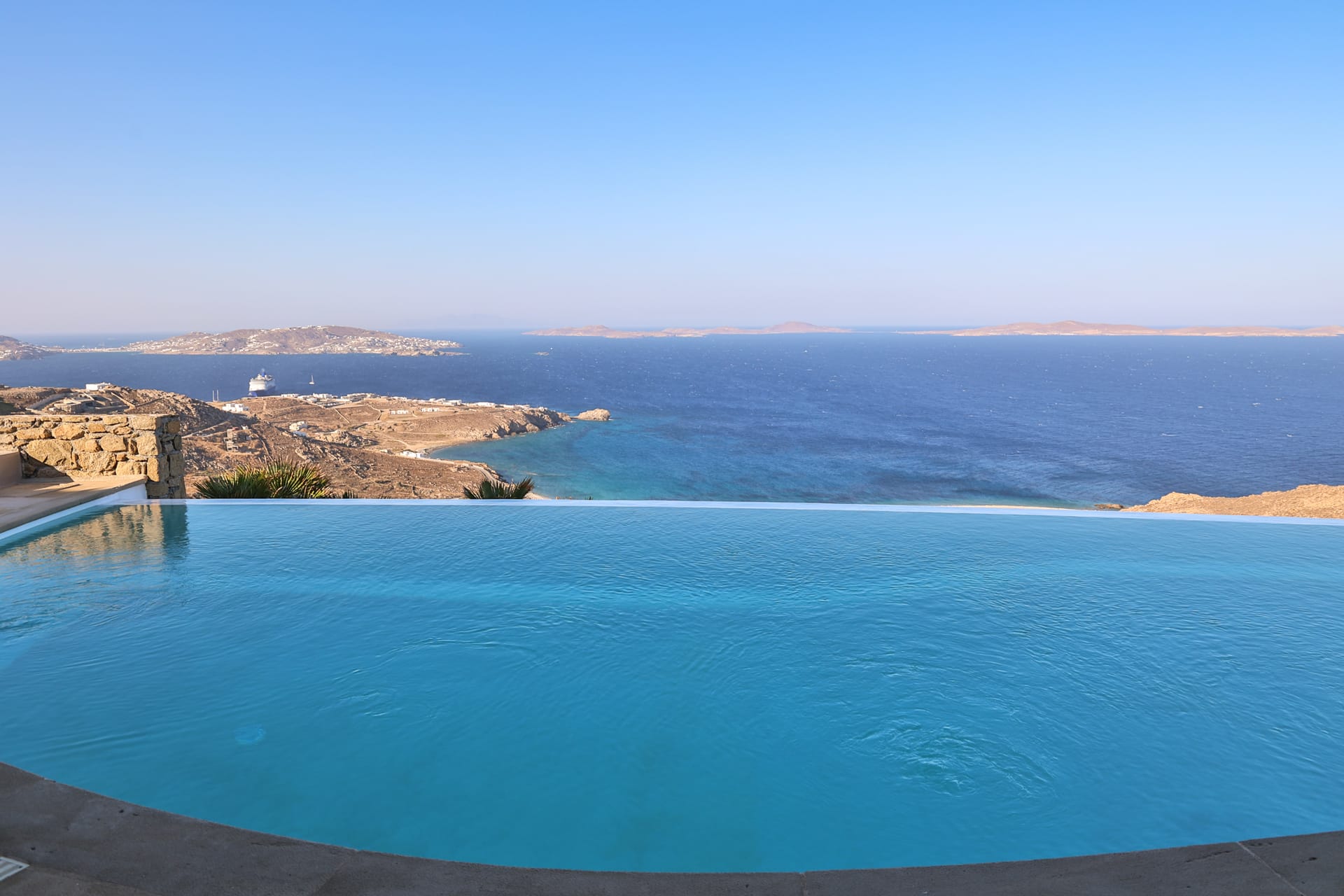 Altavista Villa