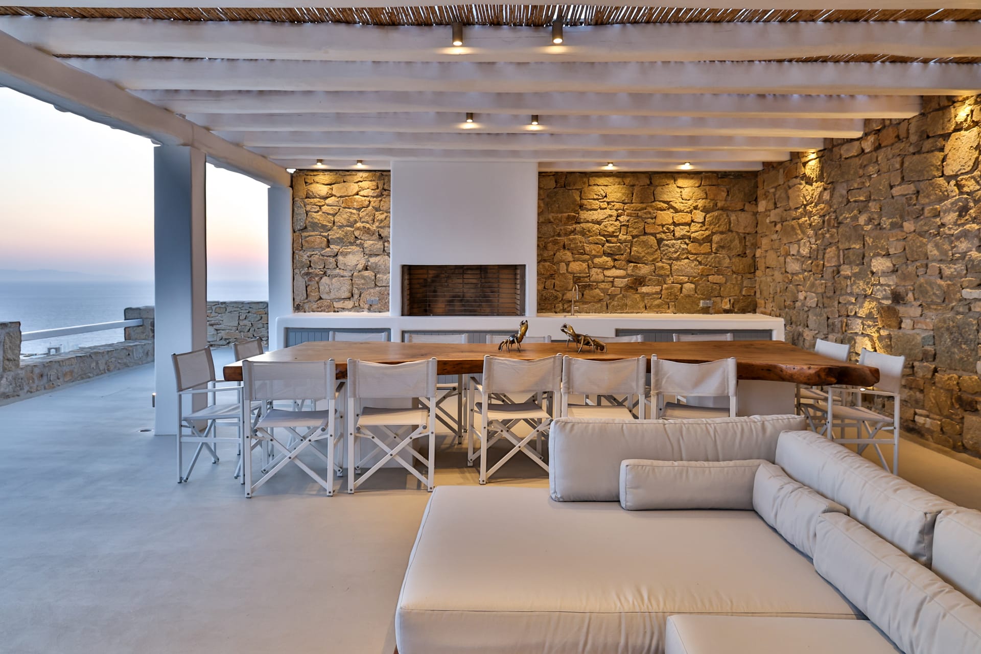 Altavista Villa