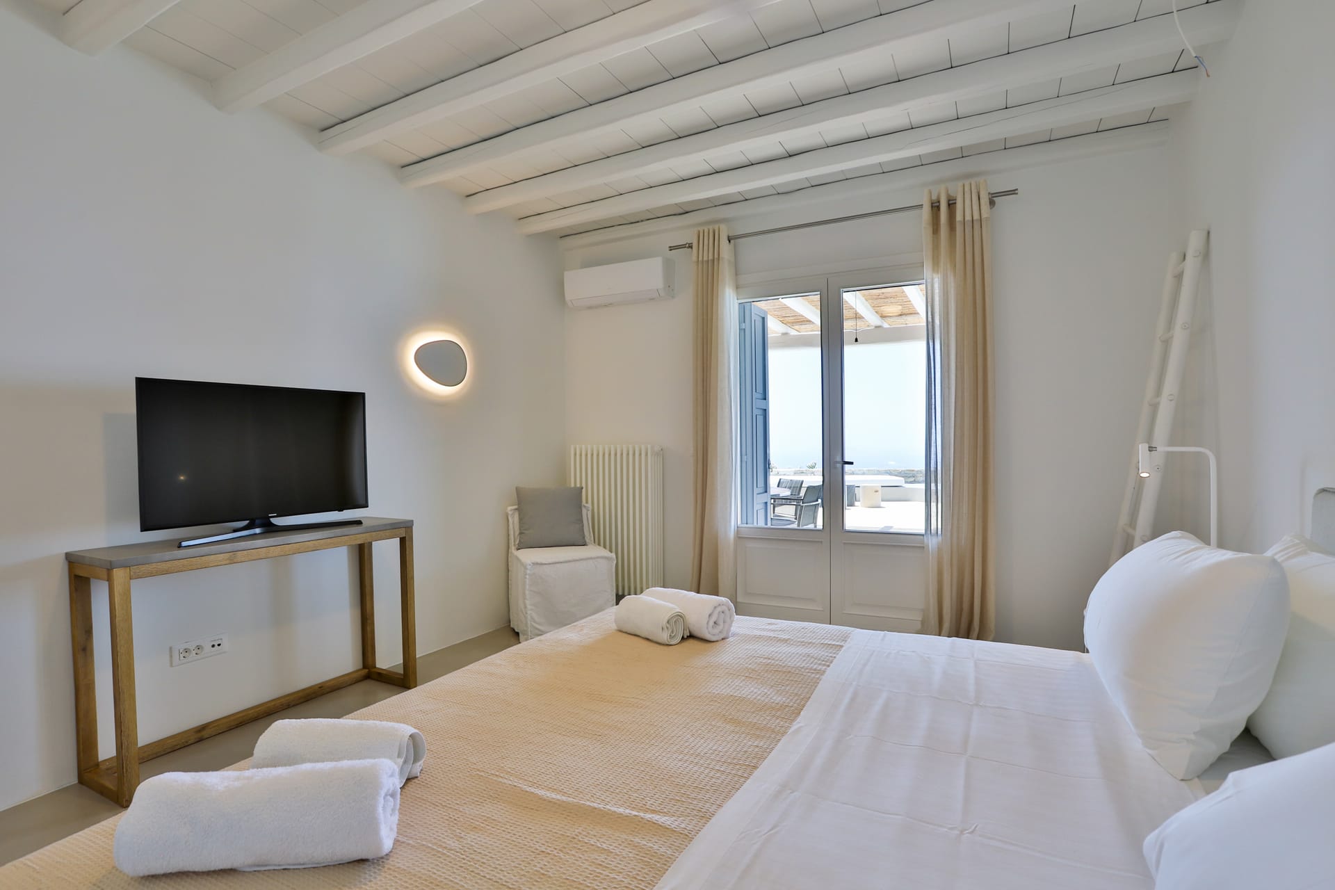 Altavista Villa