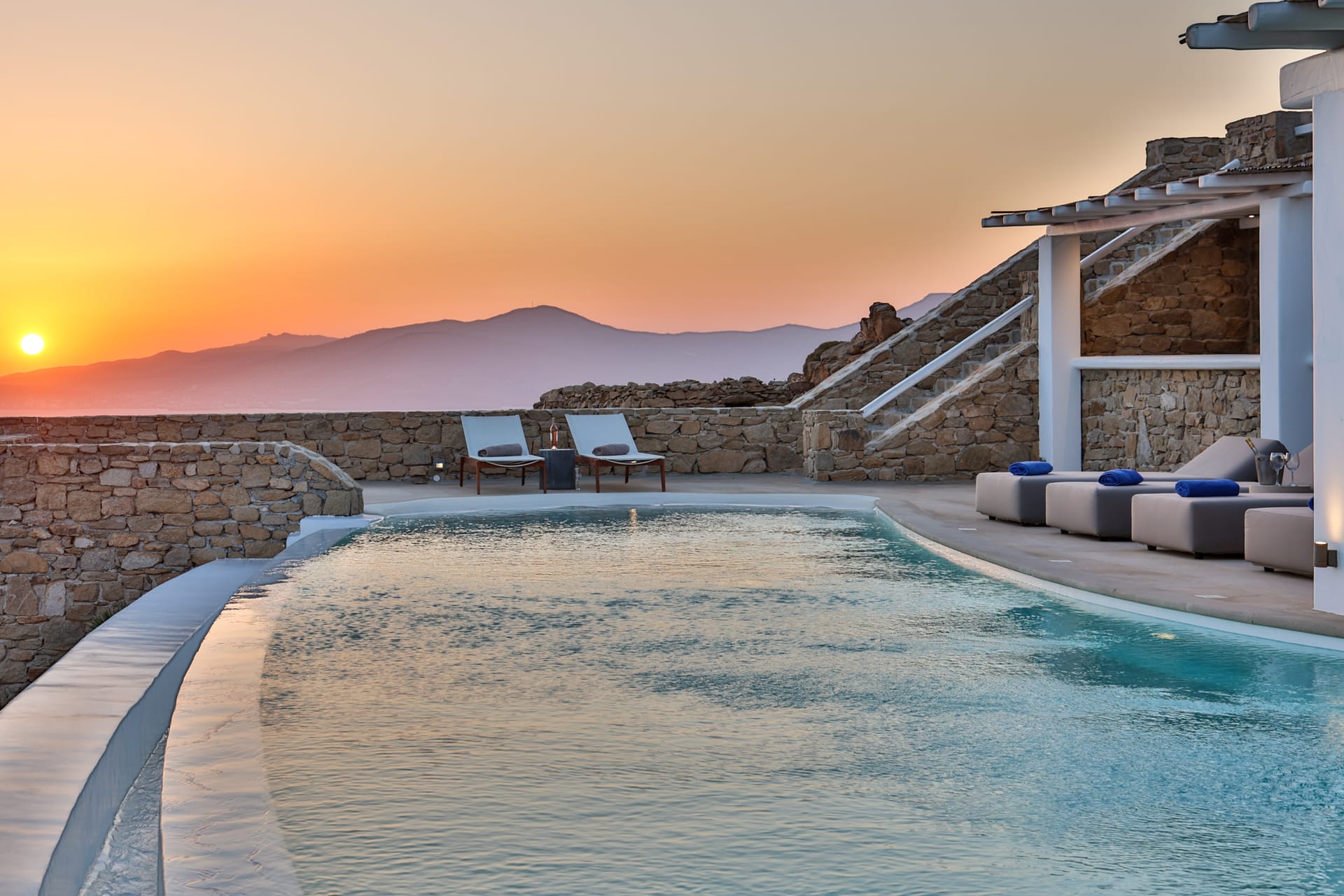 Altavista Villa