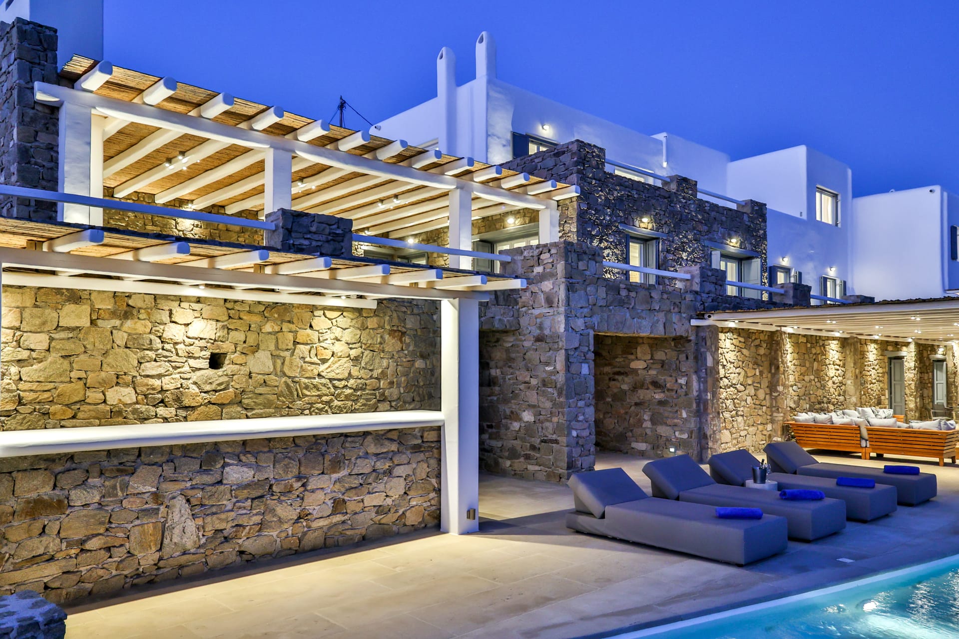 Altavista Villa