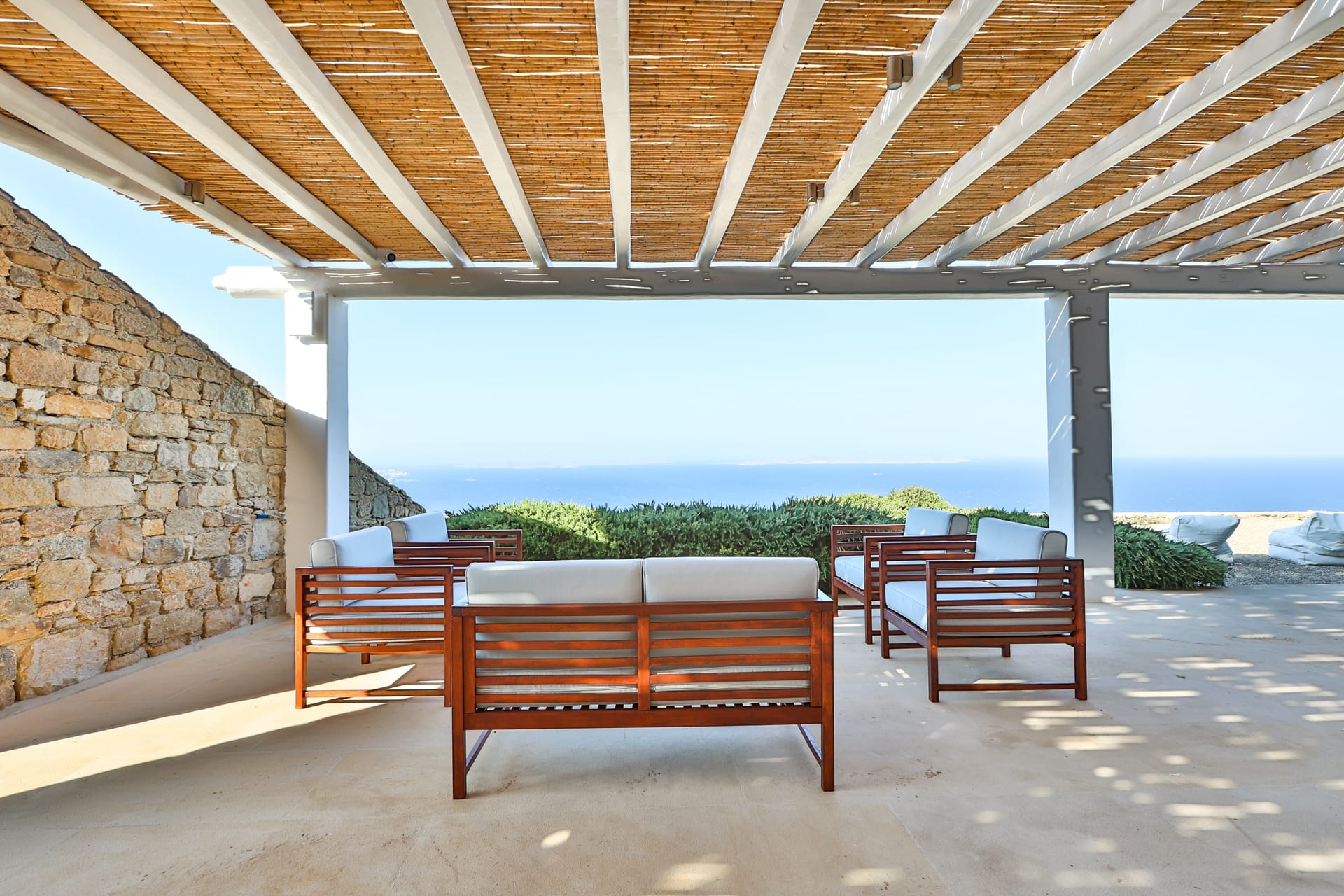 Altavista Villa