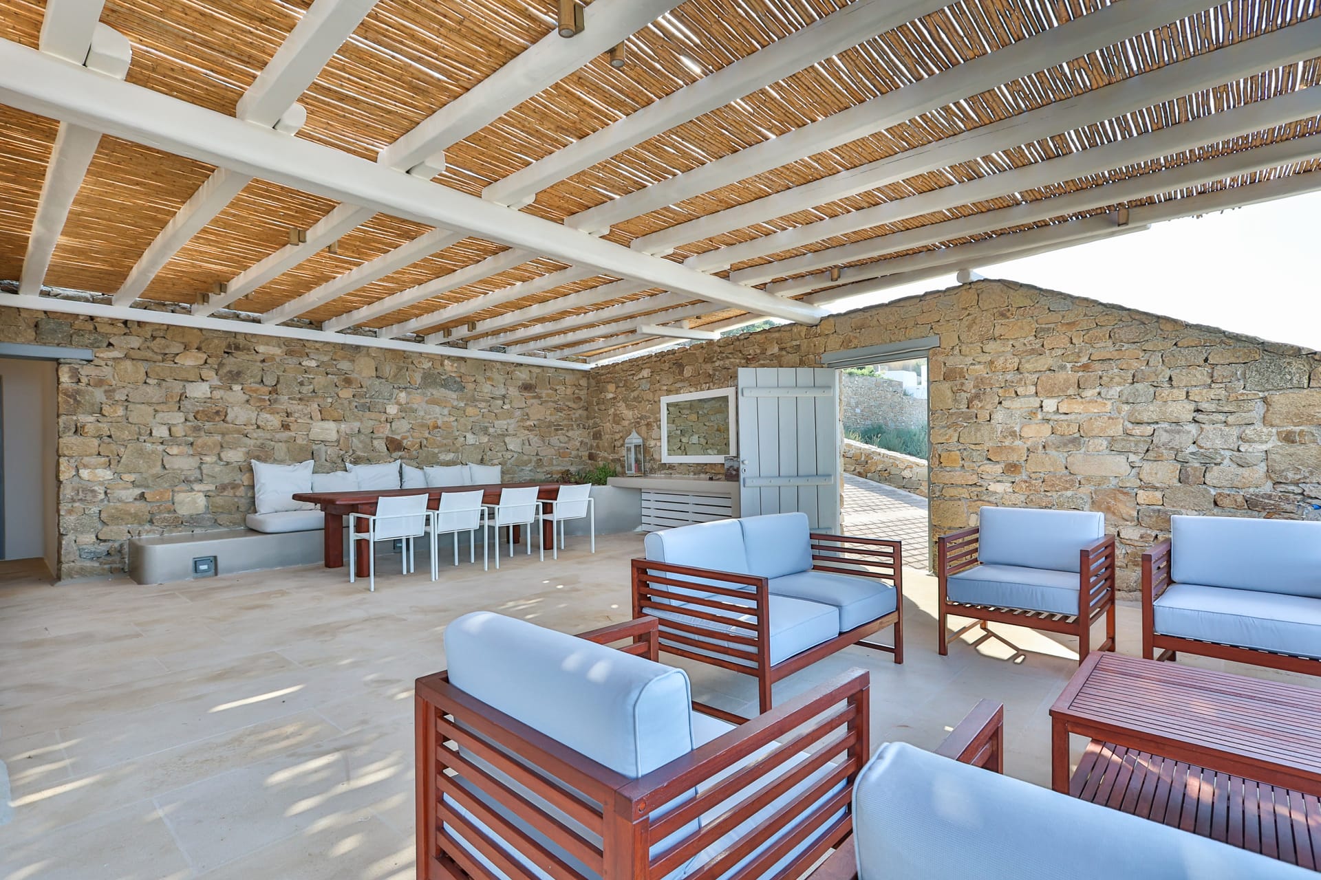 Altavista Villa