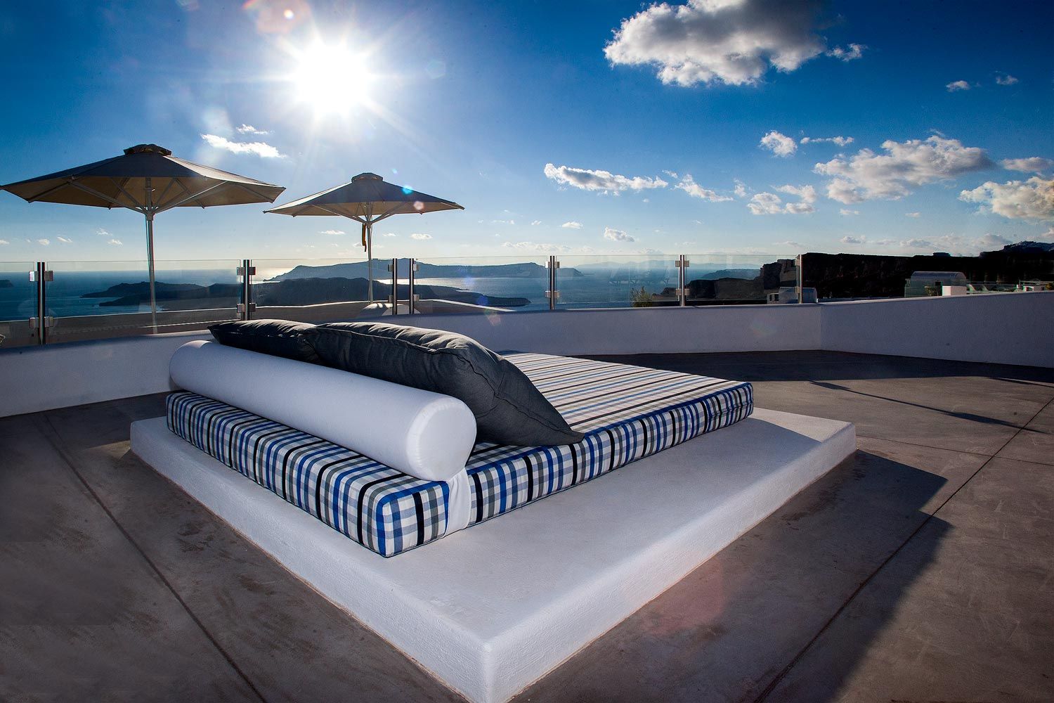 Amity Suites – Adults Only
