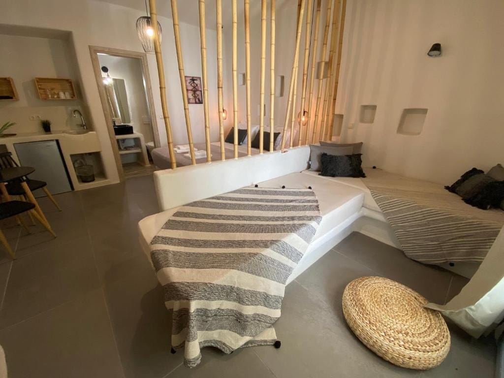 Ampelos Suites Naxos