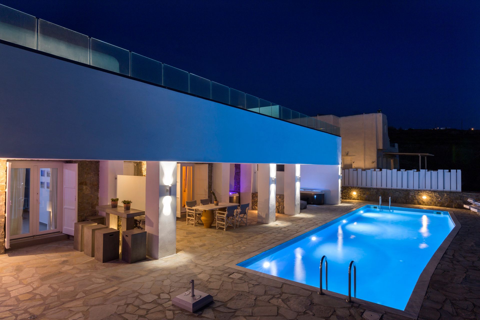 Amperian Mykonos
