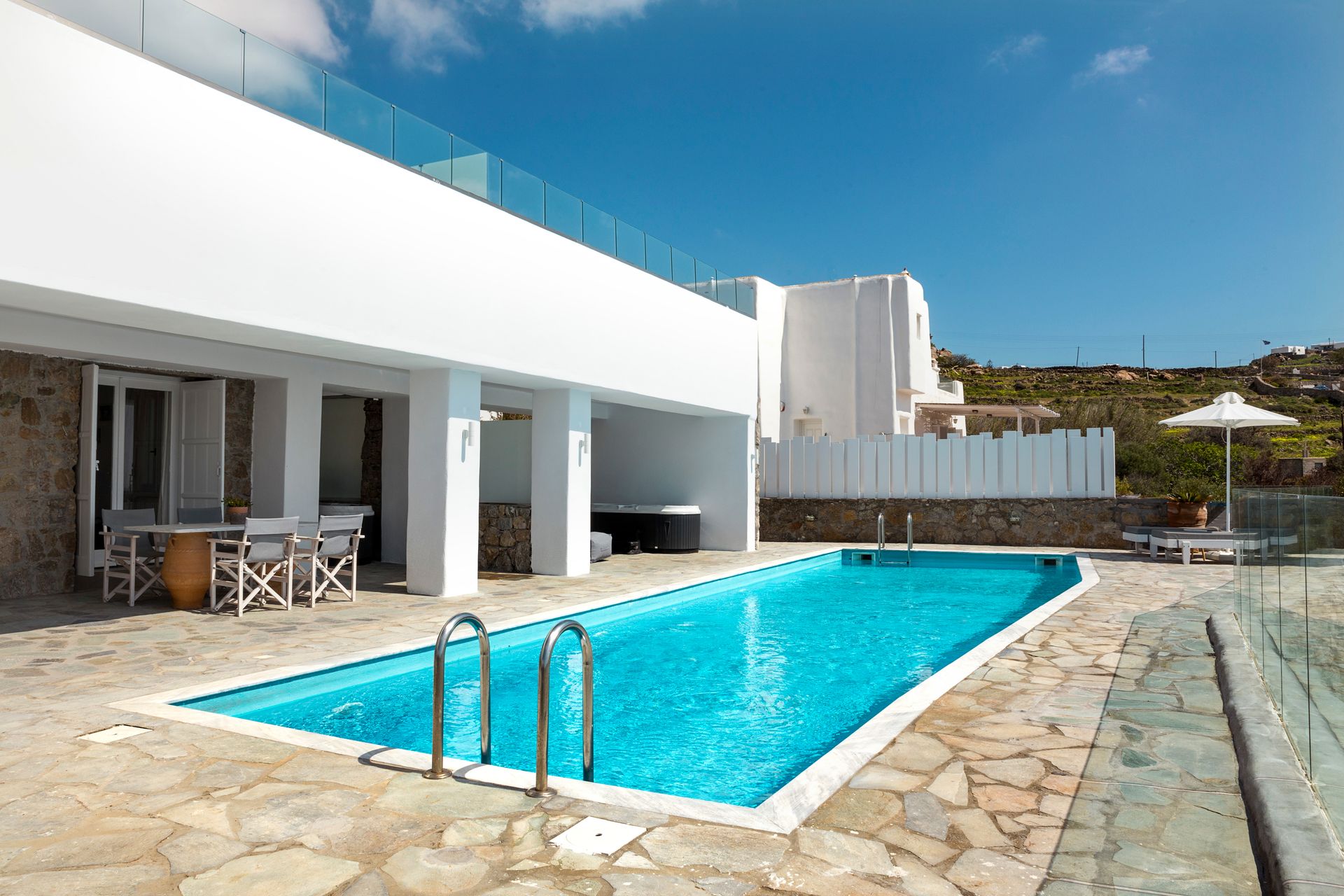 Amperian Mykonos