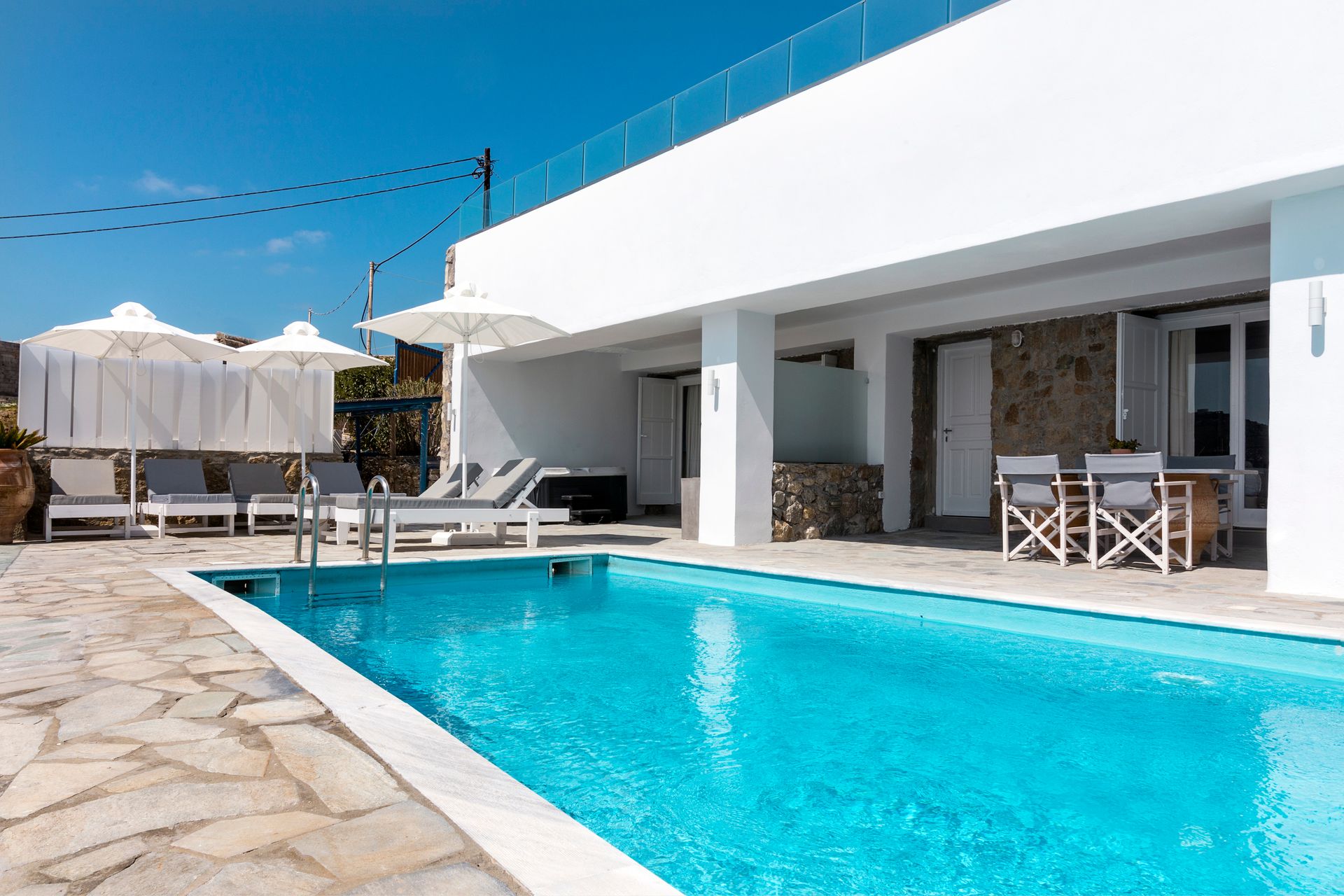 Amperian Mykonos