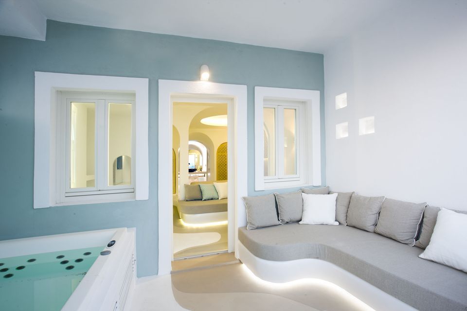 Andronikos Hotel Santorini