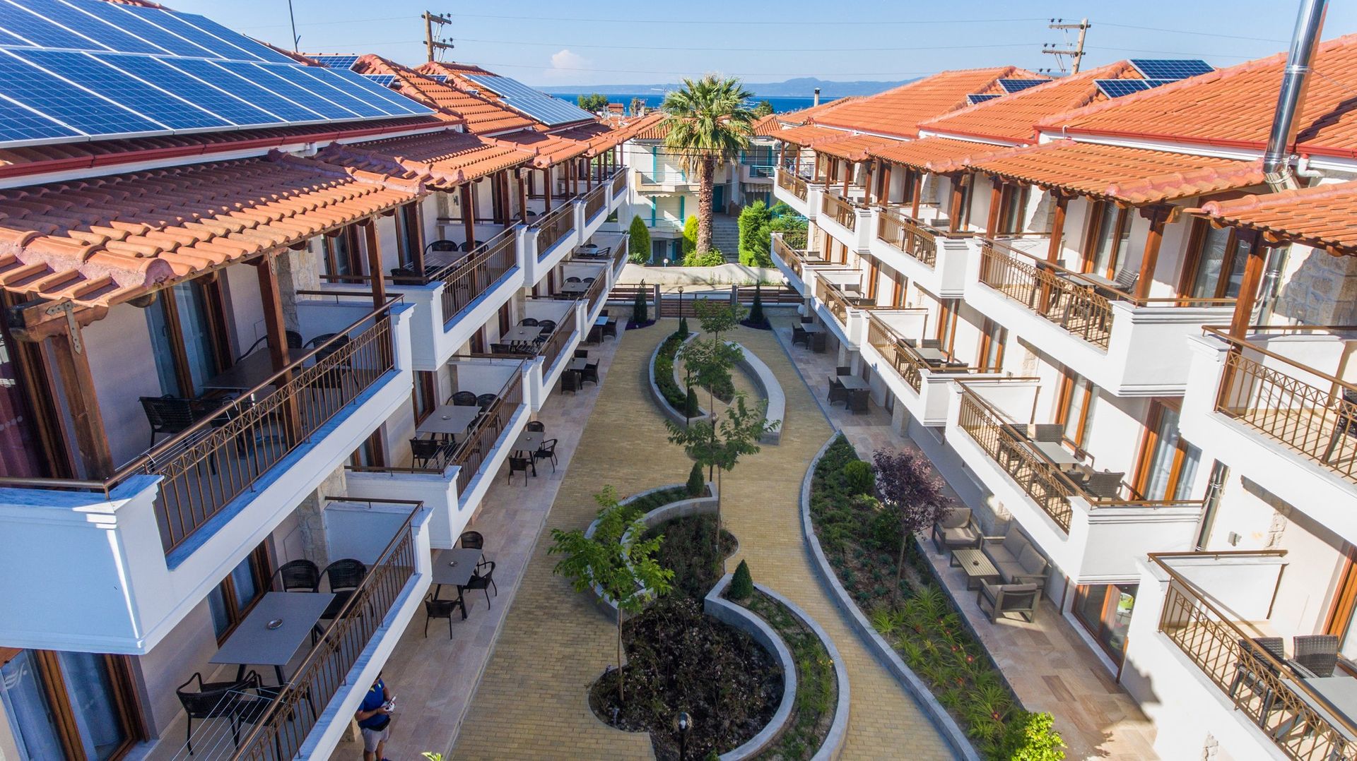 Apanemia Apartments by Flegra