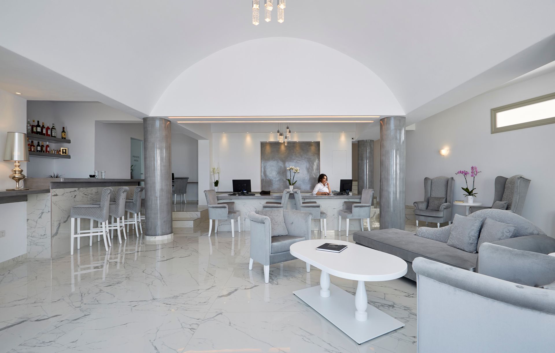 Aperanto Suites Santorini
