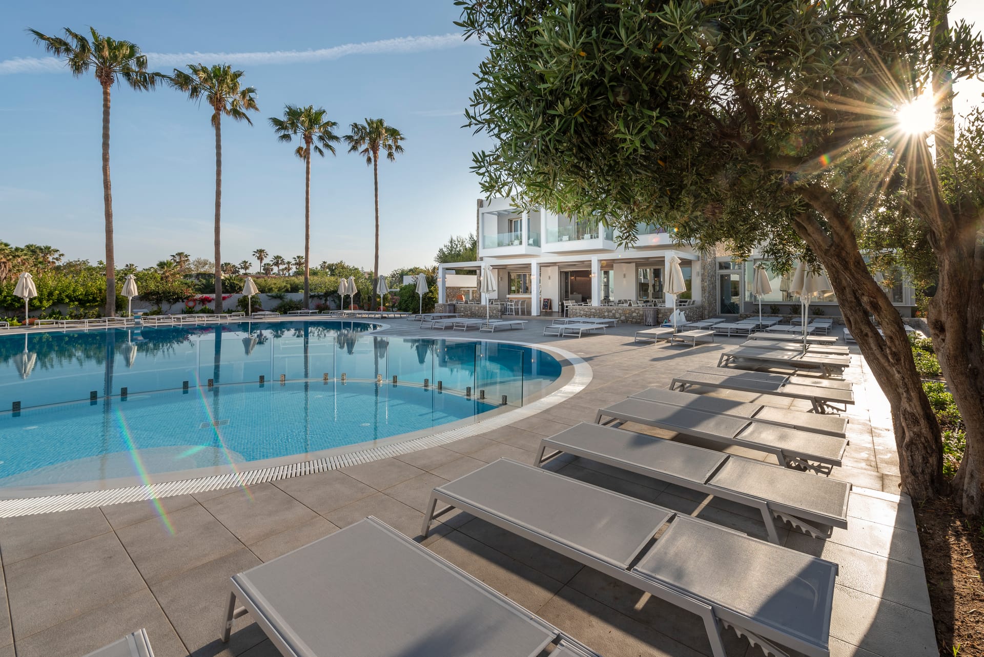 Apollon Windmill Hotel