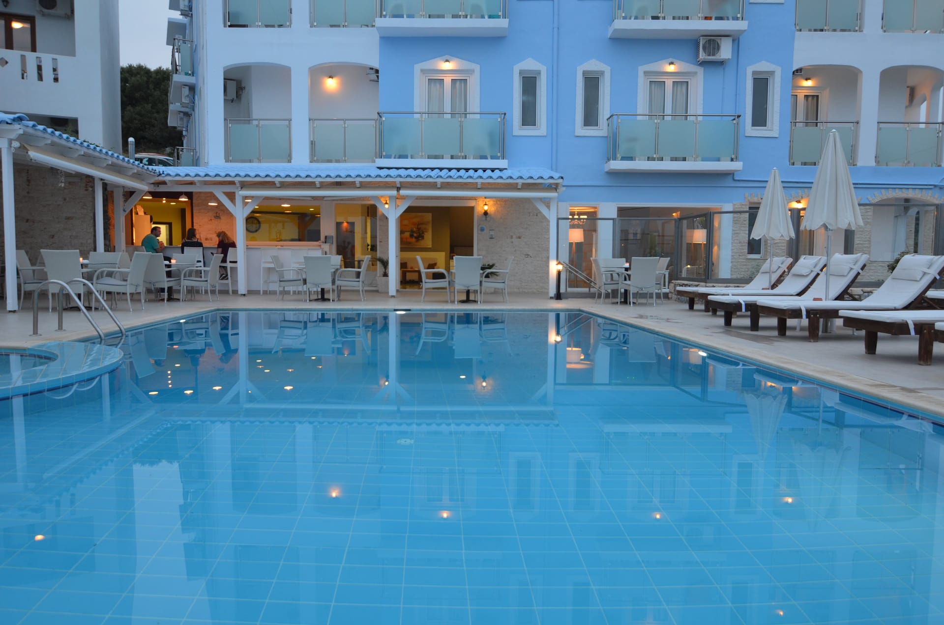 Areti Hotel