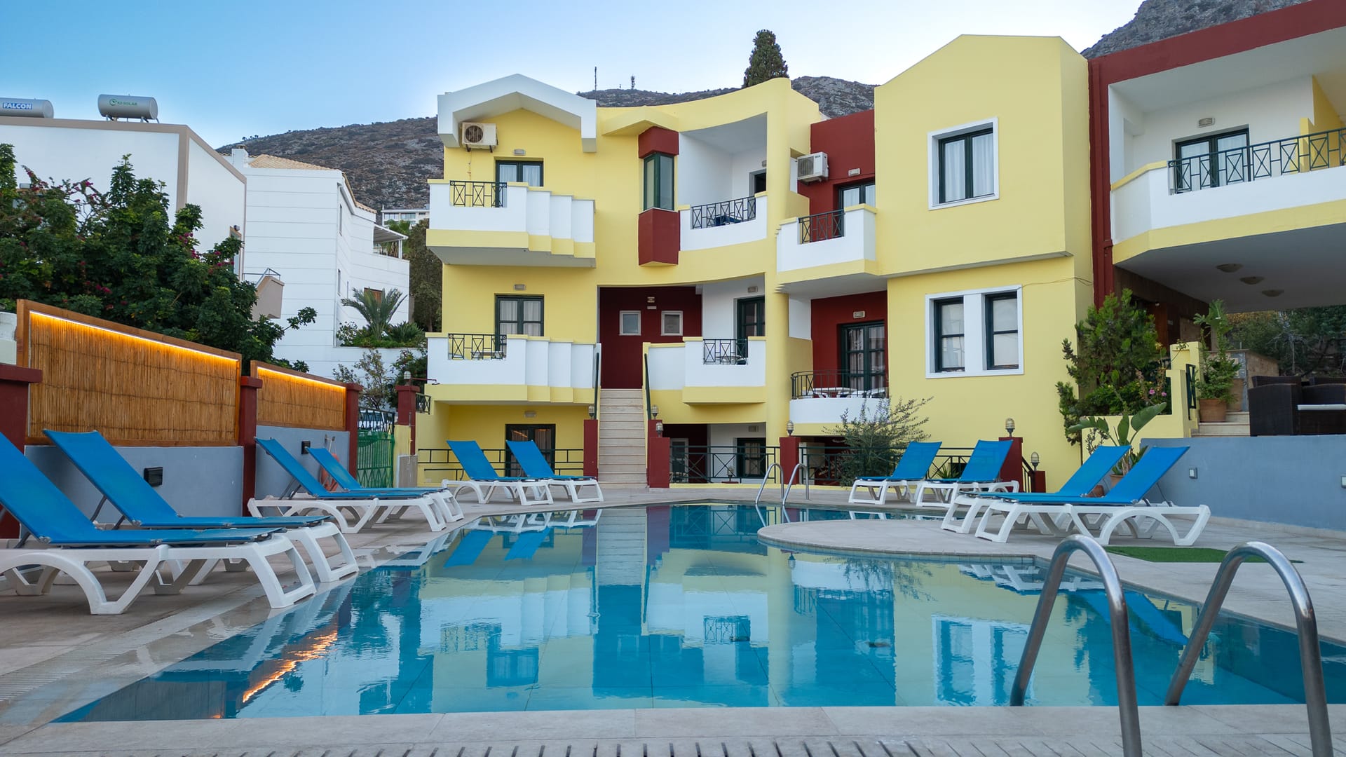 Ariadni Palace Apartments