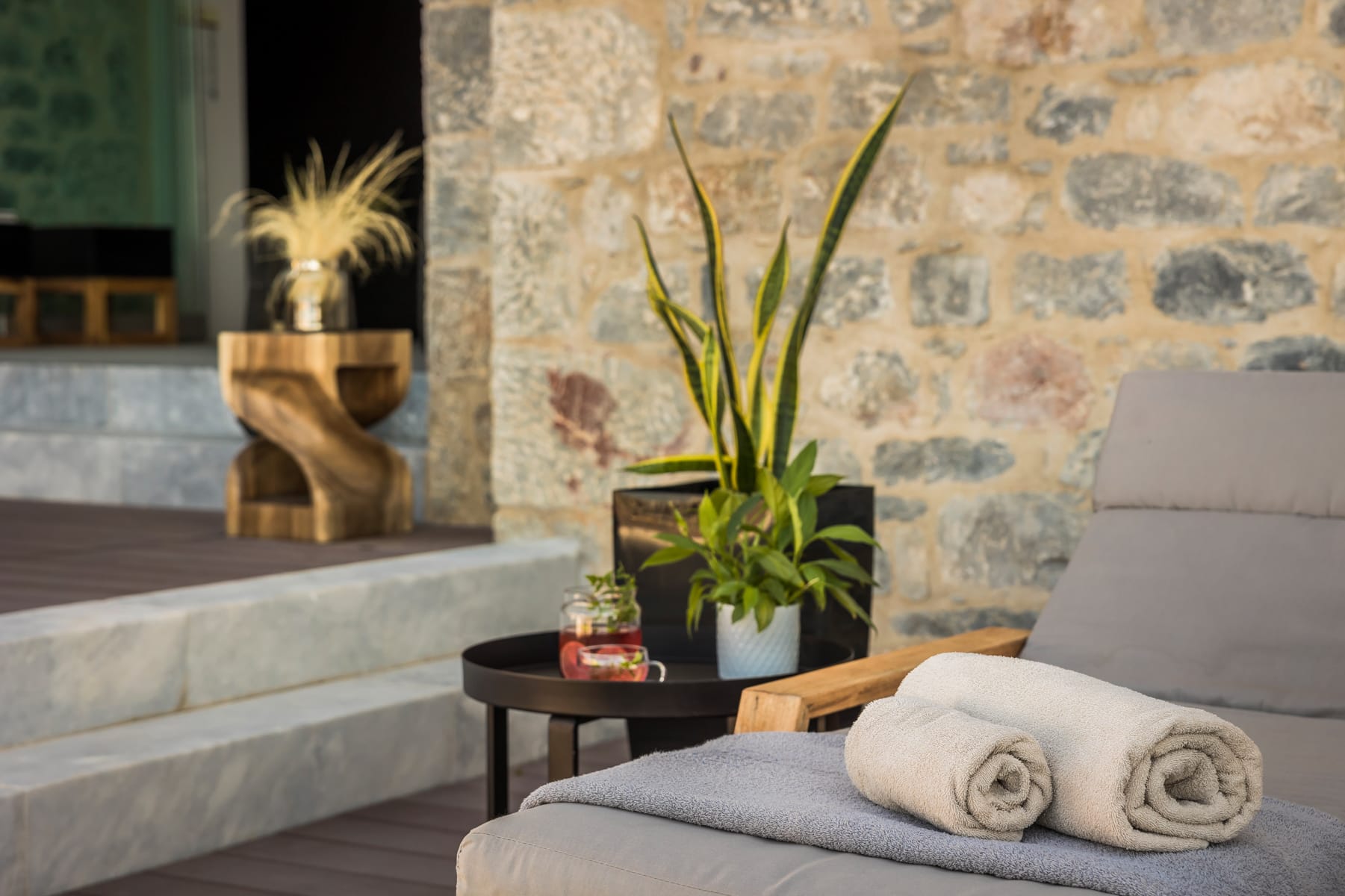 Aria Estate Suites & Spa
