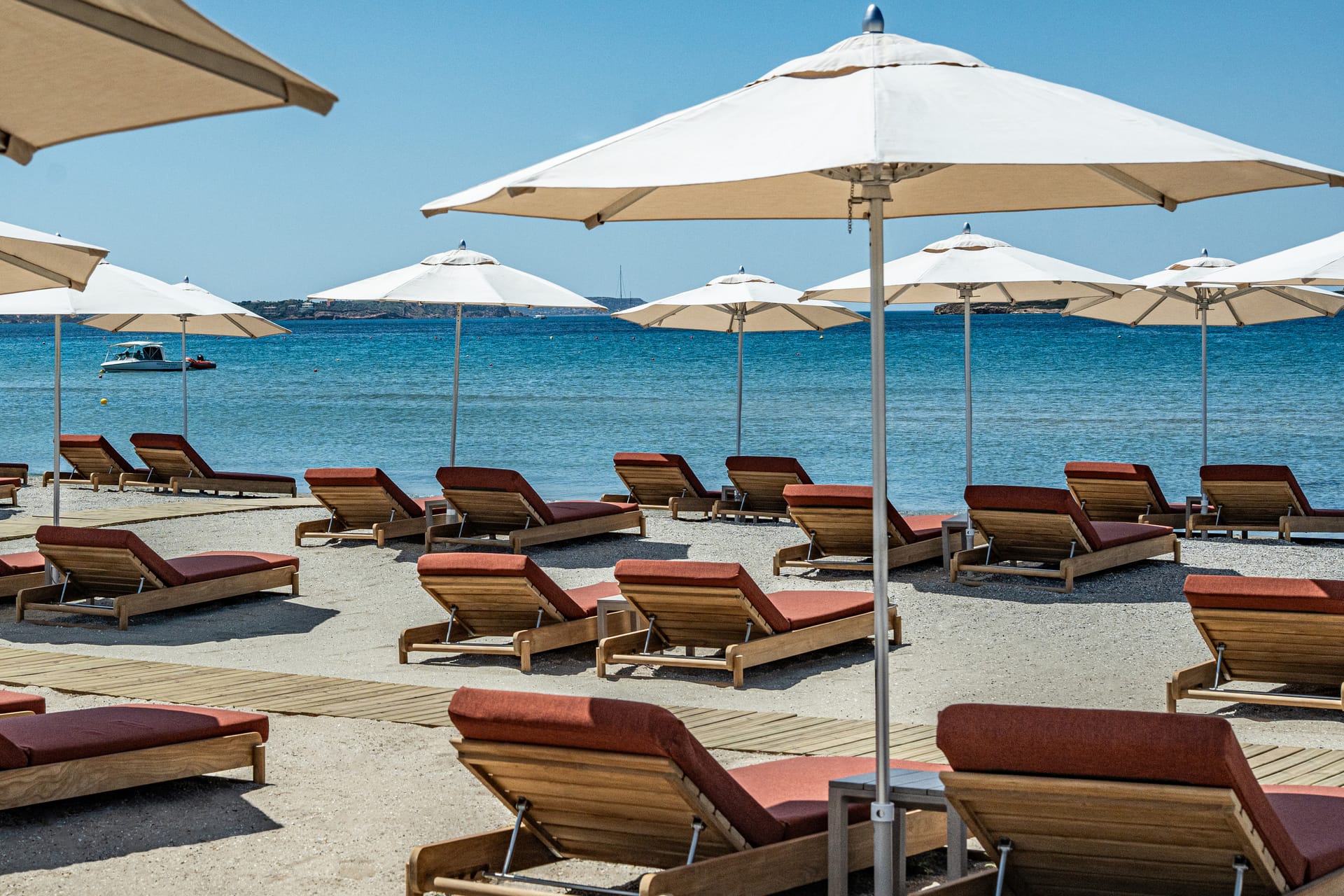 91 Athens Riviera The Resort