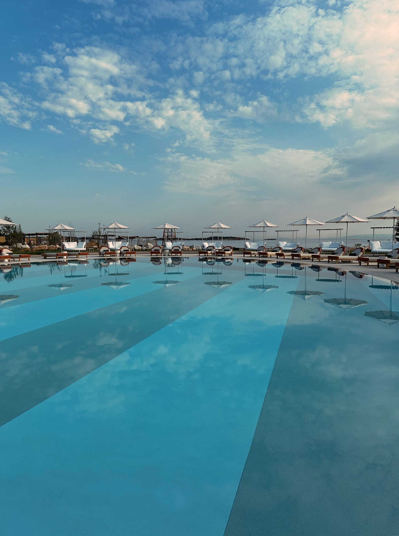 91 Athens Riviera The Resort