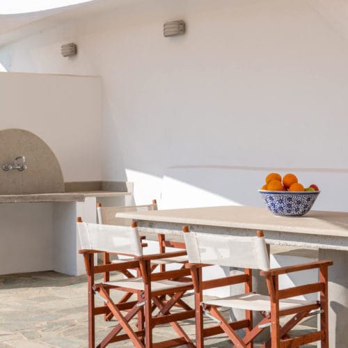 Arte Pefki Beachfront Suites