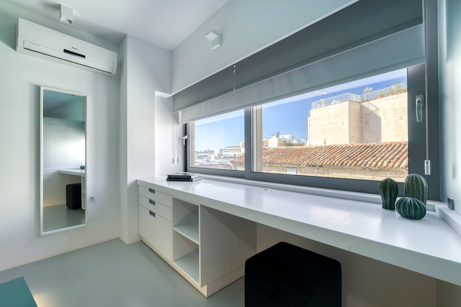Athens Color Cube Luxury Apartments