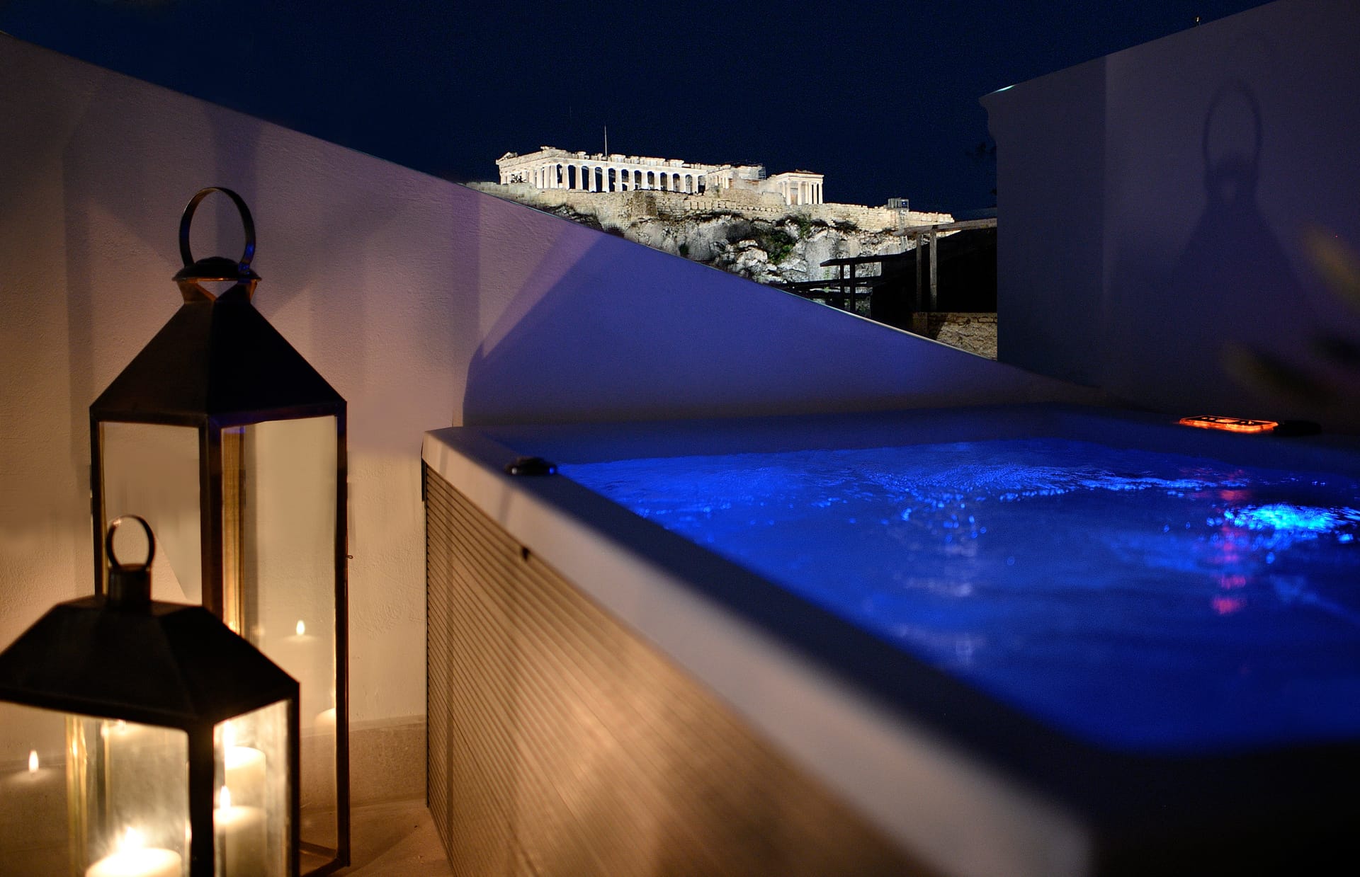 Athinaidos Quarters By K&K