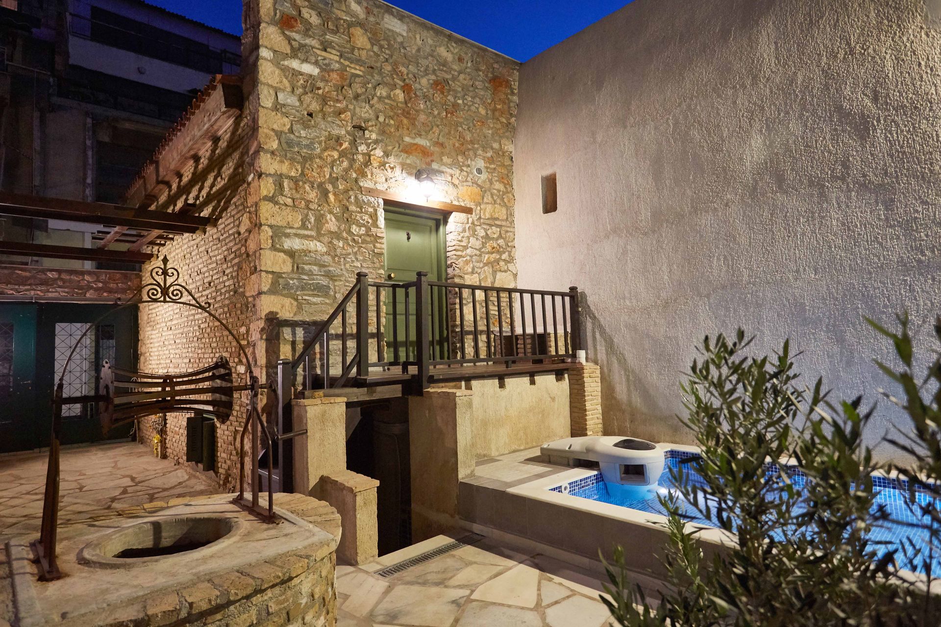 Athenian Residences