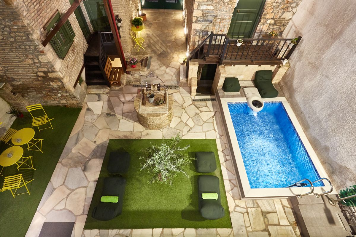 Athenian Residences