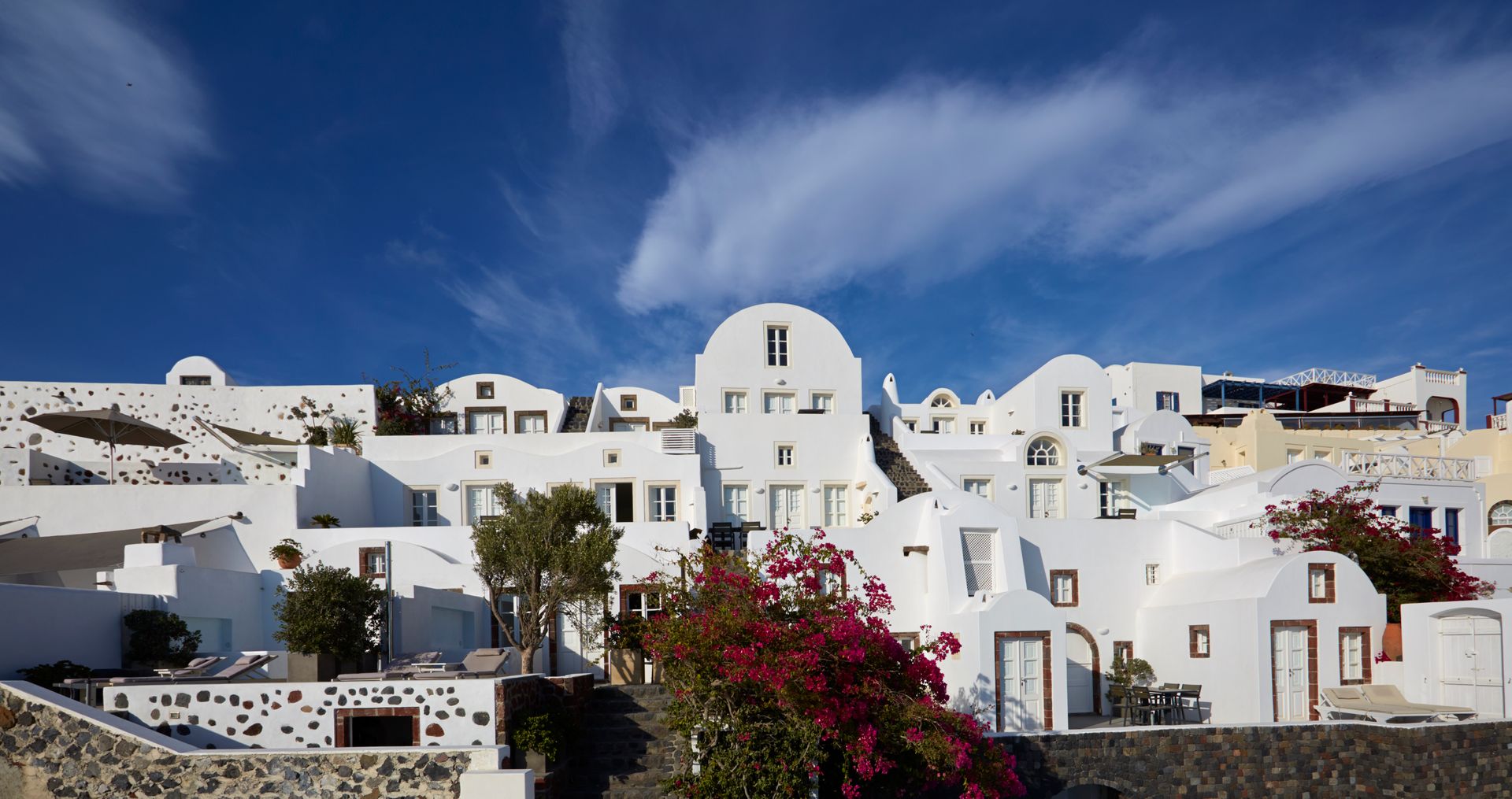 Atrina Santorini