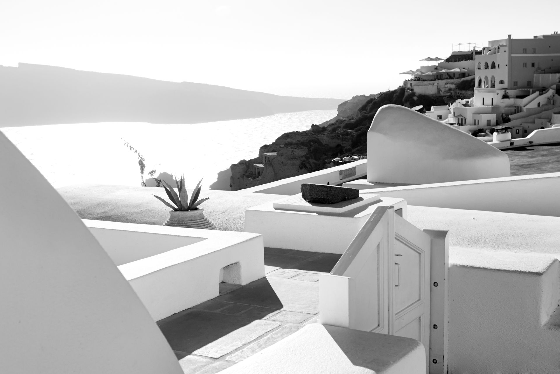 Atrina Santorini